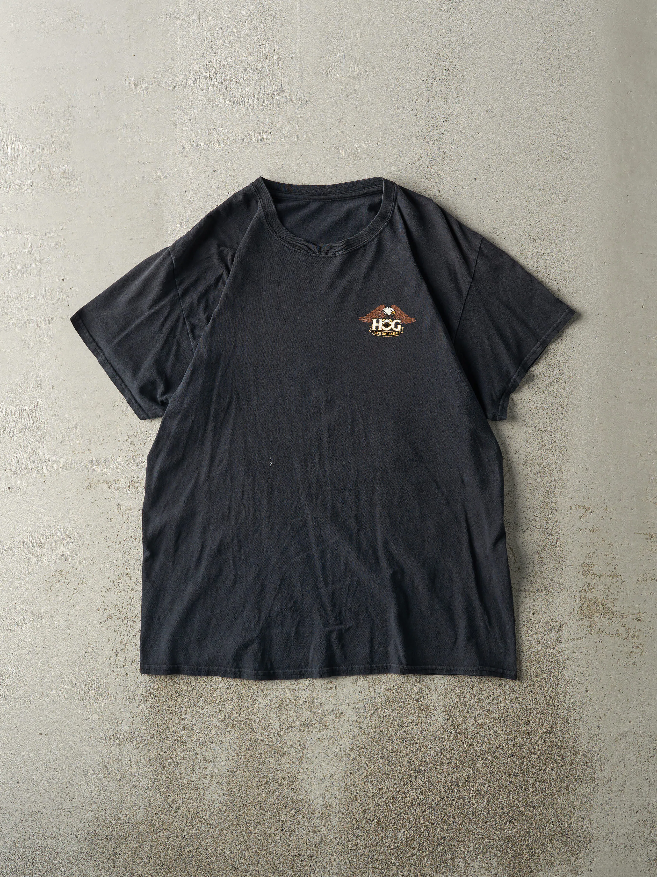 Vintage Y2K Black Harley Owners Group Tee (M) sold by Rebalance Vintage product image thumbnail 2
