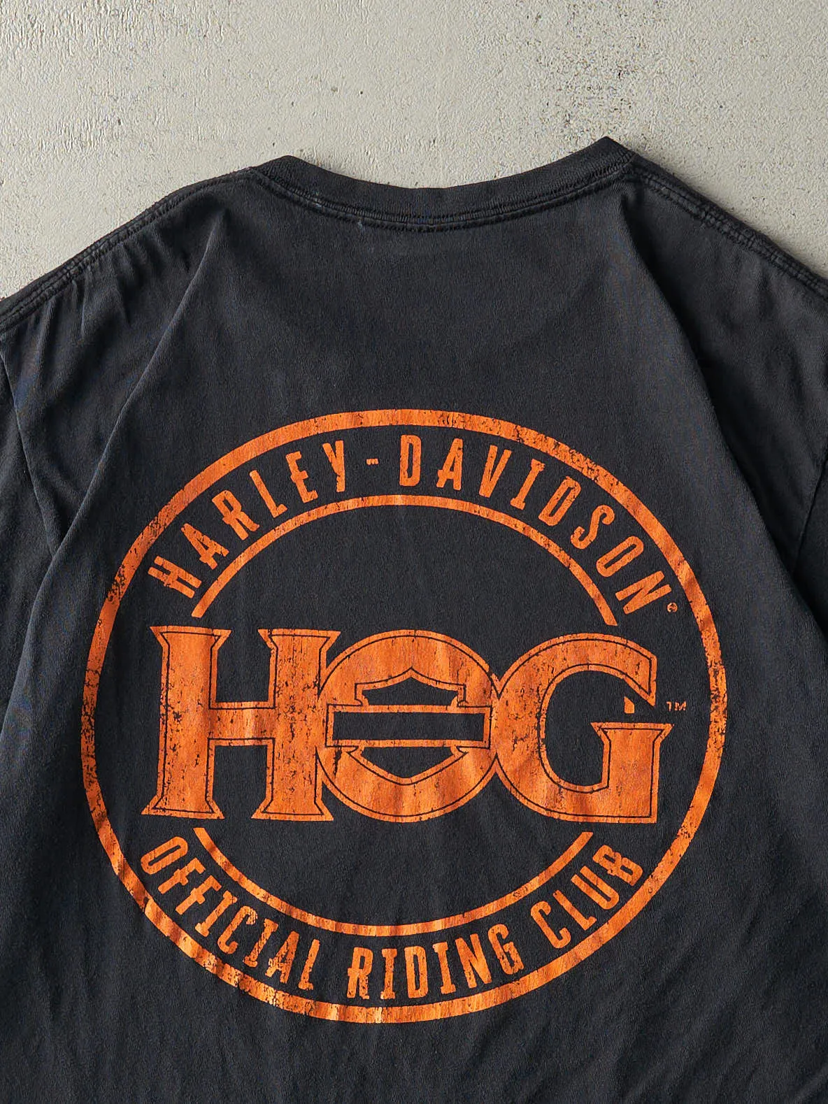 Vintage Y2K Black Harley Owners Group Tee (M) sold by Rebalance Vintage product image thumbnail 4