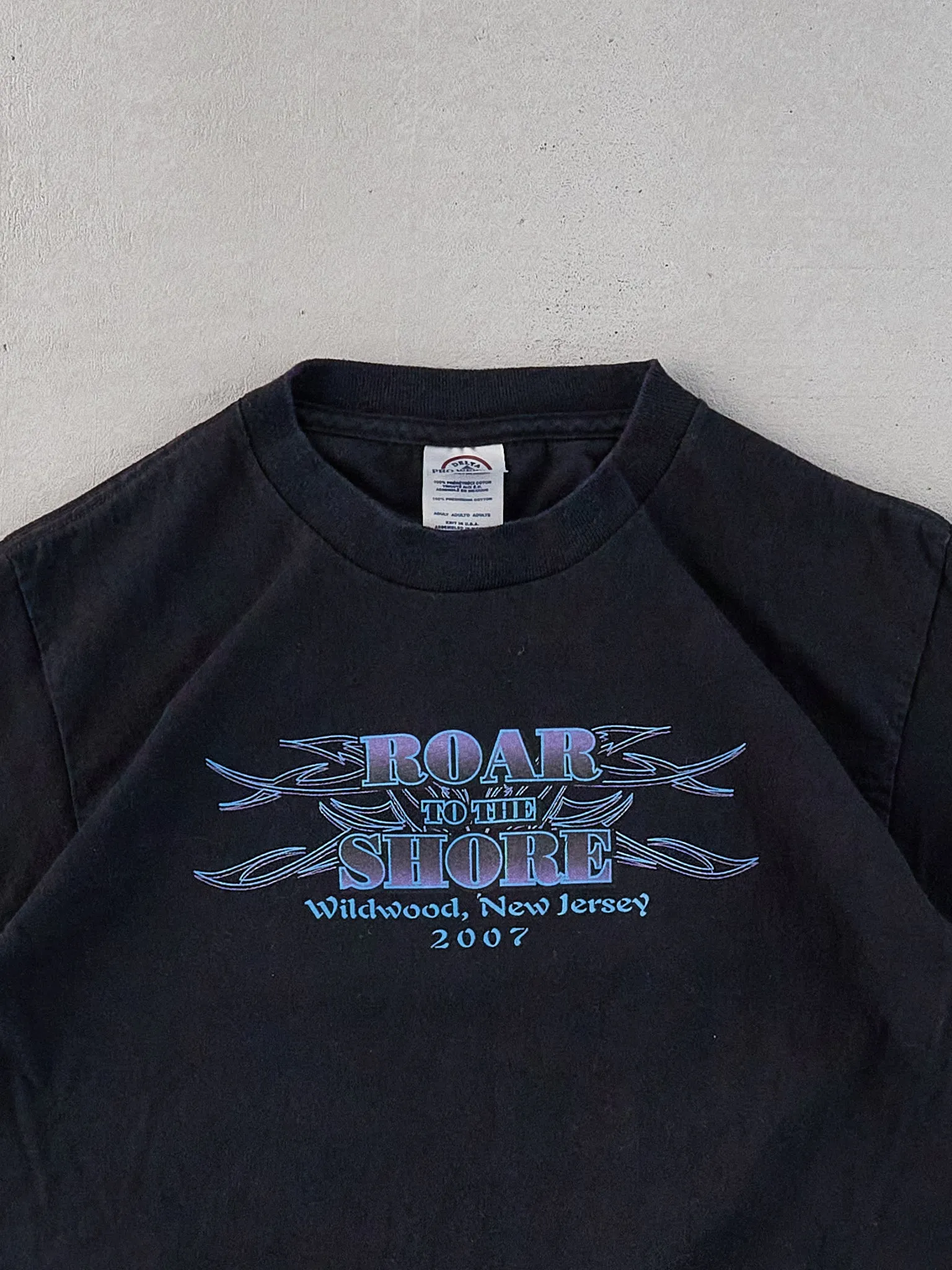 Vintage 07' Black Roar to the Shore Biker New Jersey Tee (XS) sold by Rebalance Vintage product image thumbnail 2