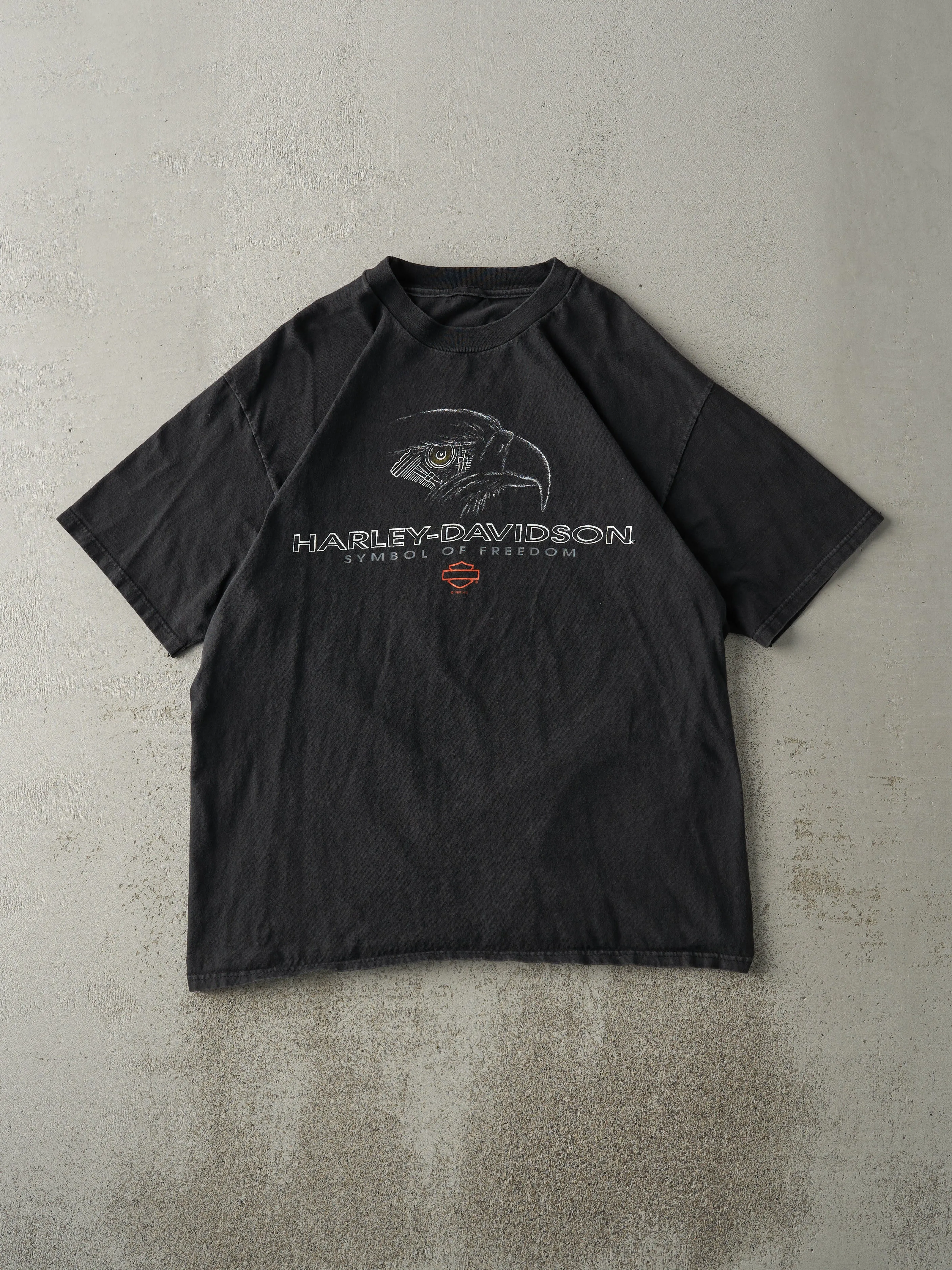 Vintage 97' Black St. Paul Minnesota Harley Davidson Tee (M) sold by Rebalance Vintage