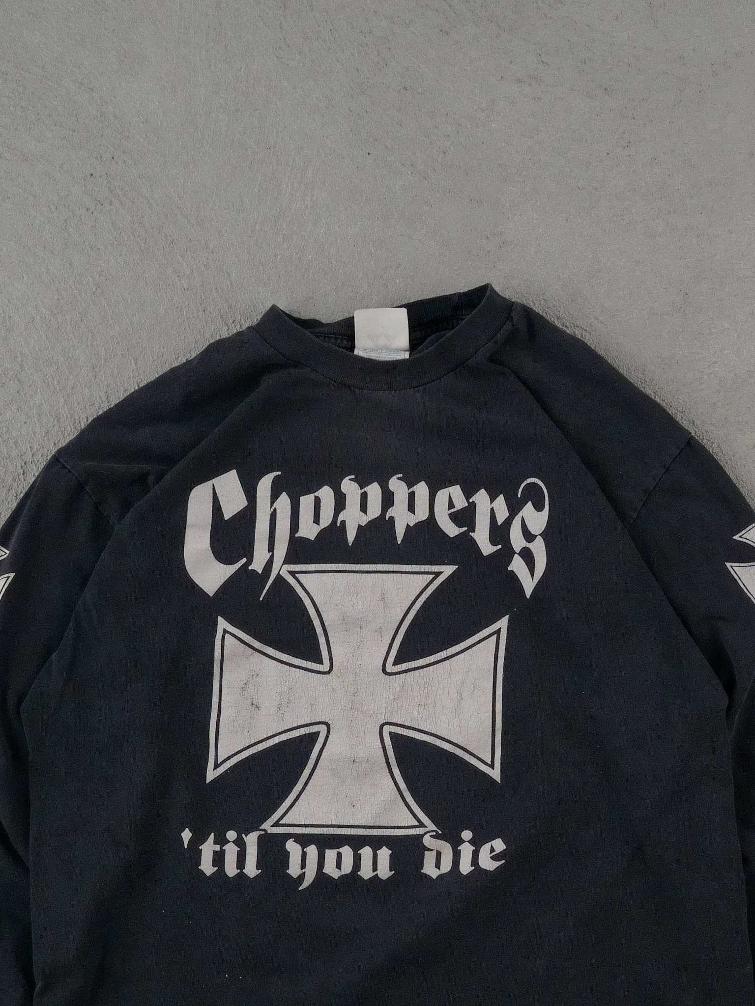 Vintage Y2k Black Choppers 'til you die Graphic Longsleeve (M) sold by Rebalance Vintage product image thumbnail 2
