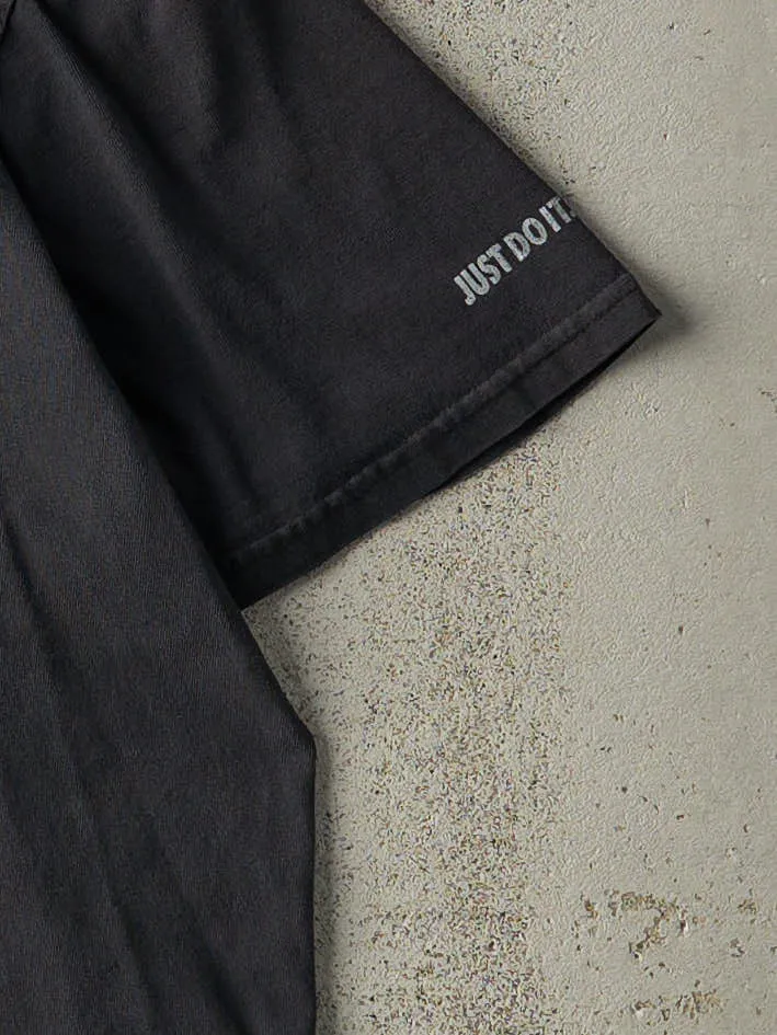 Vintage Y2K Black Nike Swoosh Tee (M) sold by Rebalance Vintage product image thumbnail 3