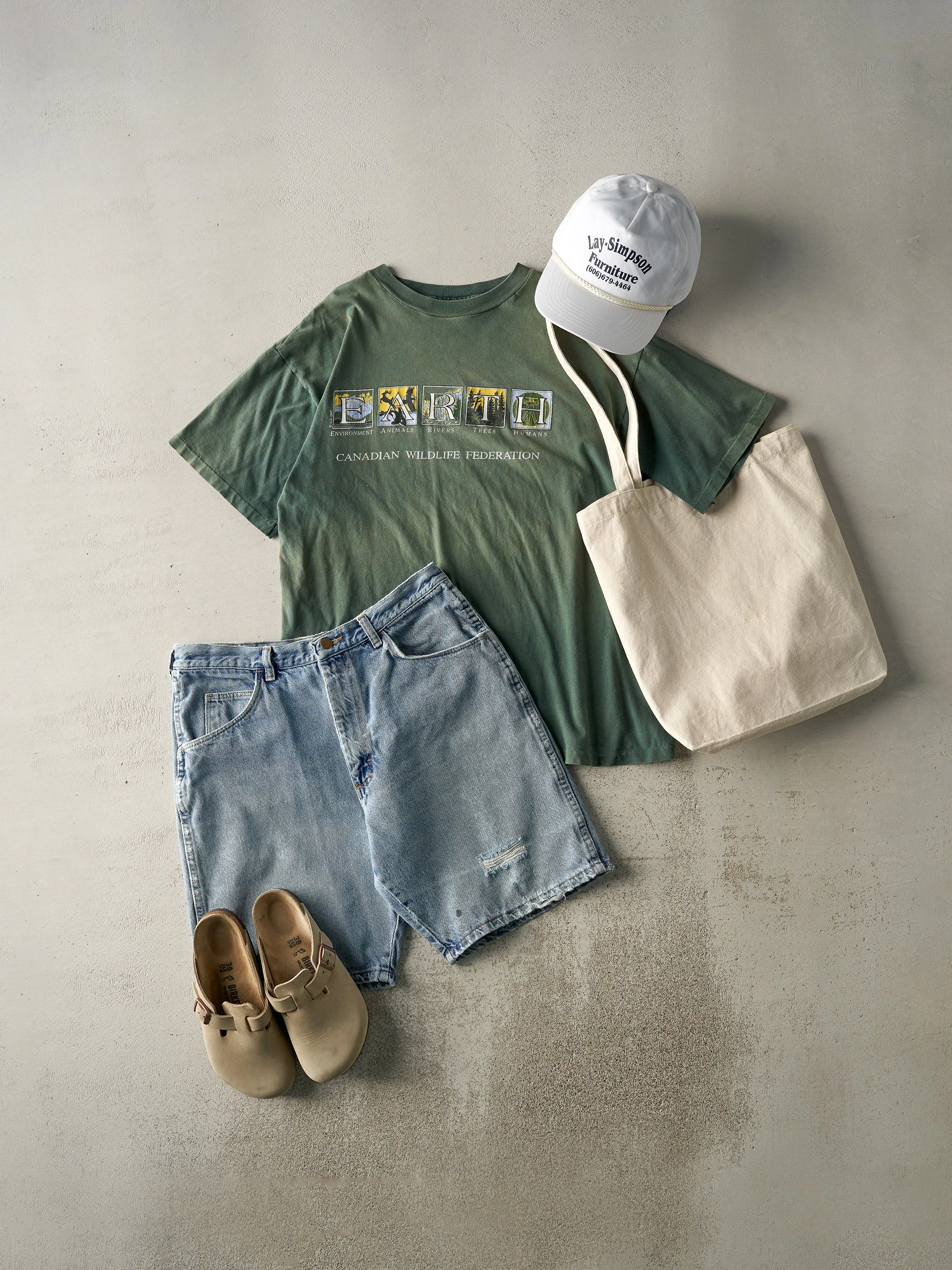 Vintage 90s Sun Faded Green CWF Earth Single Stitch Tee (M/L) sold by Rebalance Vintage product image thumbnail 2