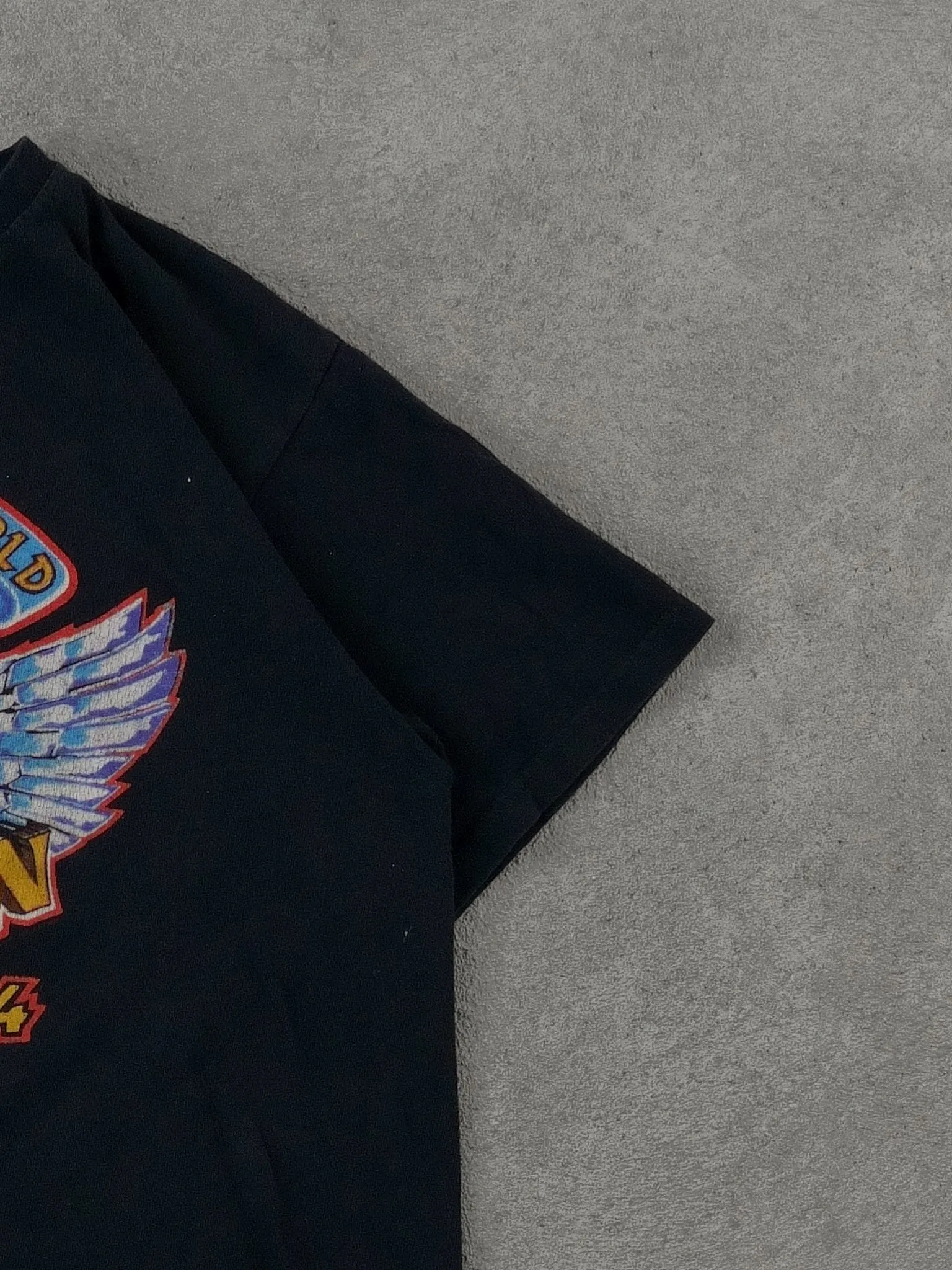 Vintage 84' Black Vanhalen Tour Of The World Graphic Tee (M) sold by Rebalance Vintage product image thumbnail 3