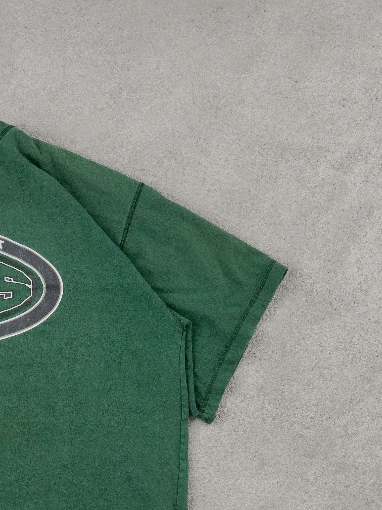 Vintage 90s Green New York Jets NFL Tee (L) sold by Rebalance Vintage product image thumbnail 3