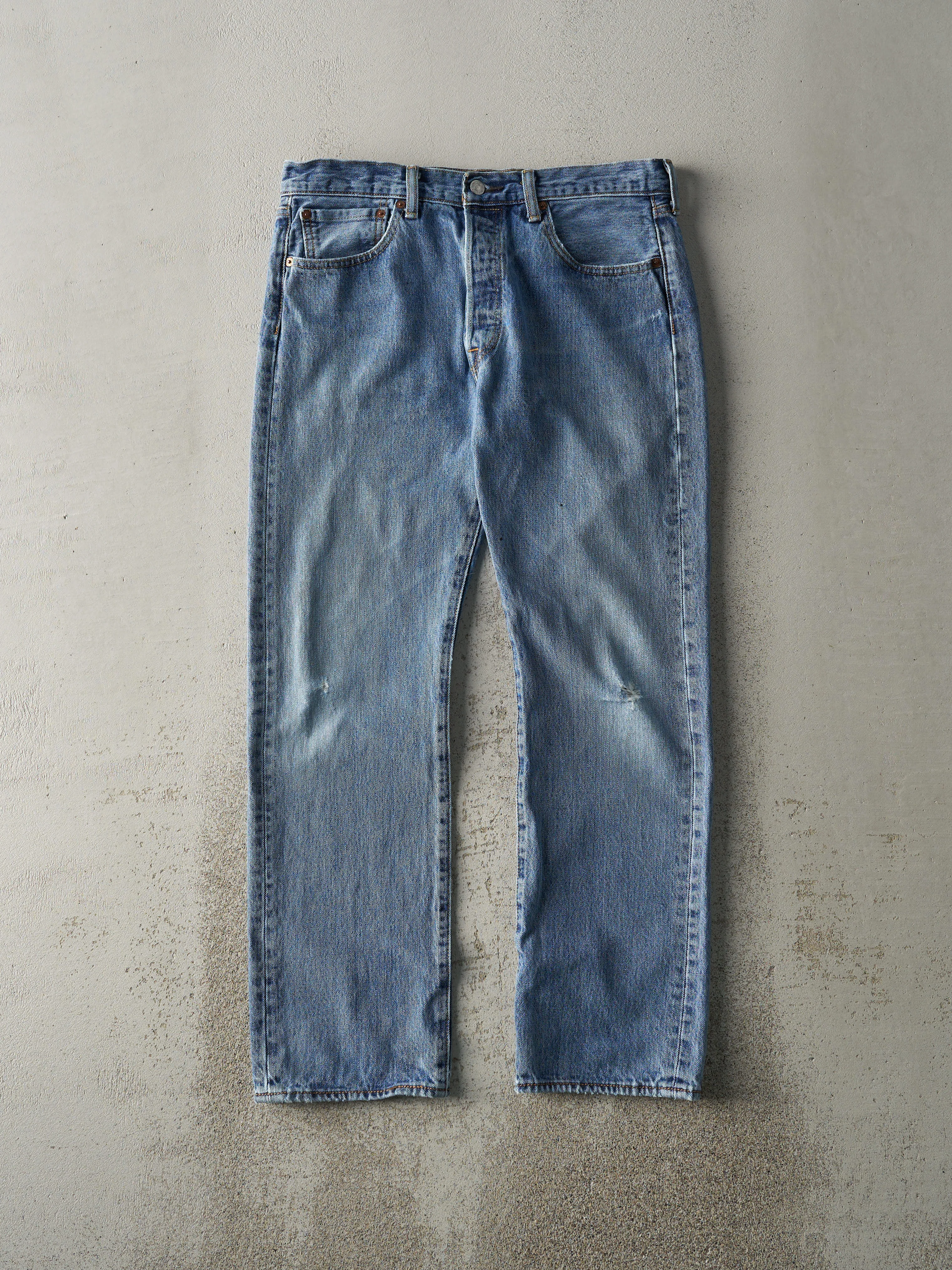 Vintage Y2K Light Wash Levi's 501 Jeans (33x28.5) sold by Rebalance Vintage