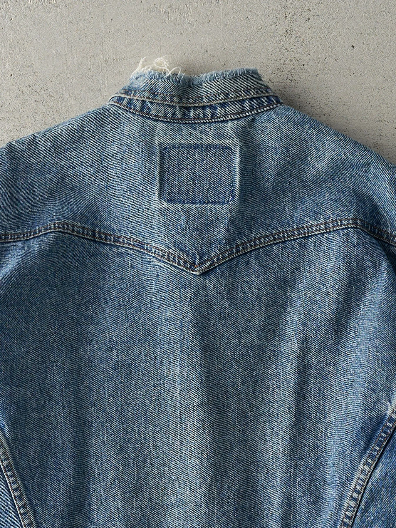 Vintage 90s Light Wash Levi's Type 3 Denim Jacket (XL) sold by Rebalance Vintage product image thumbnail 4