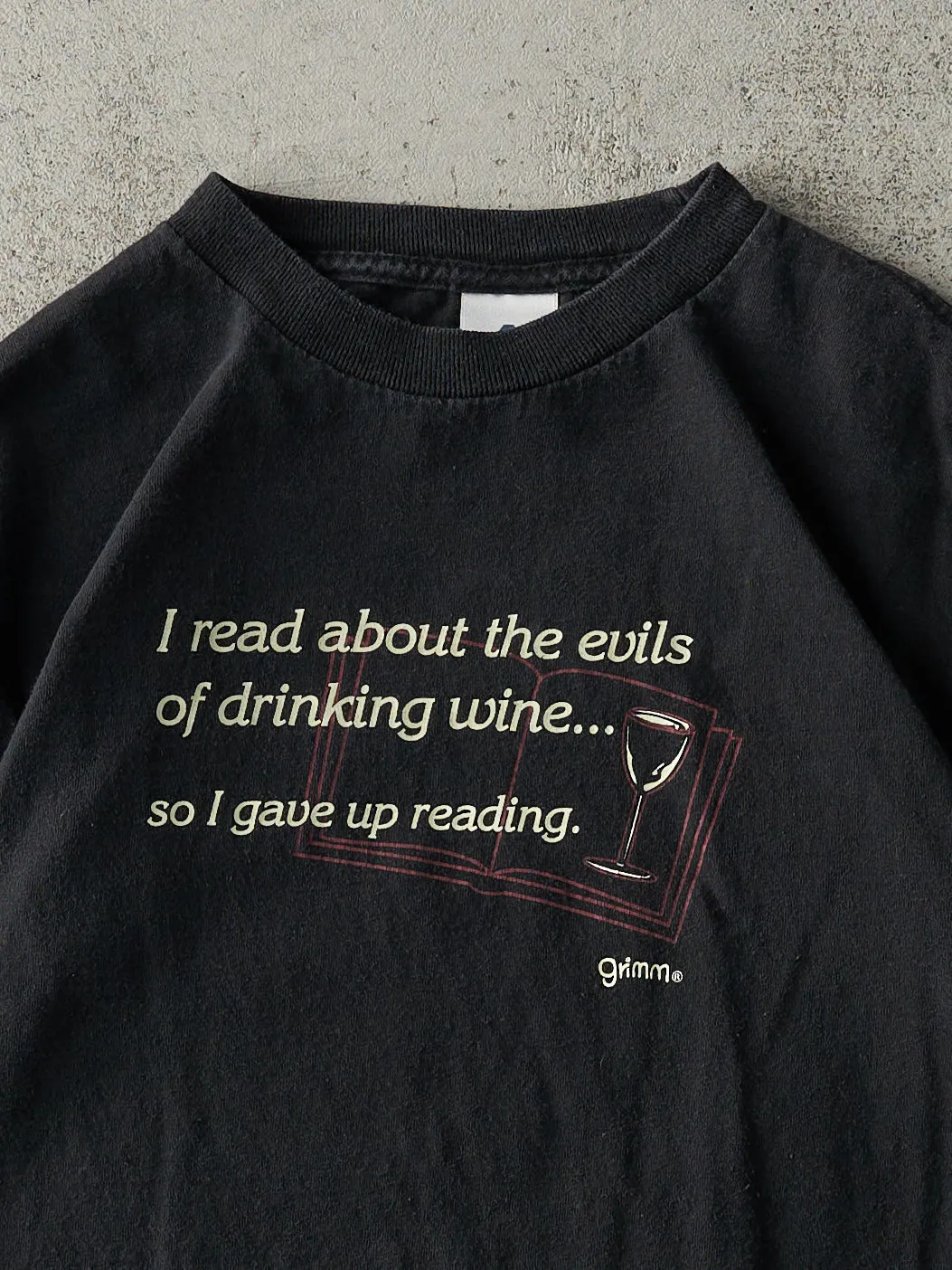 Vintage Y2K Black "Gave Up Reading" Tee (S) sold by Rebalance Vintage product image thumbnail 2