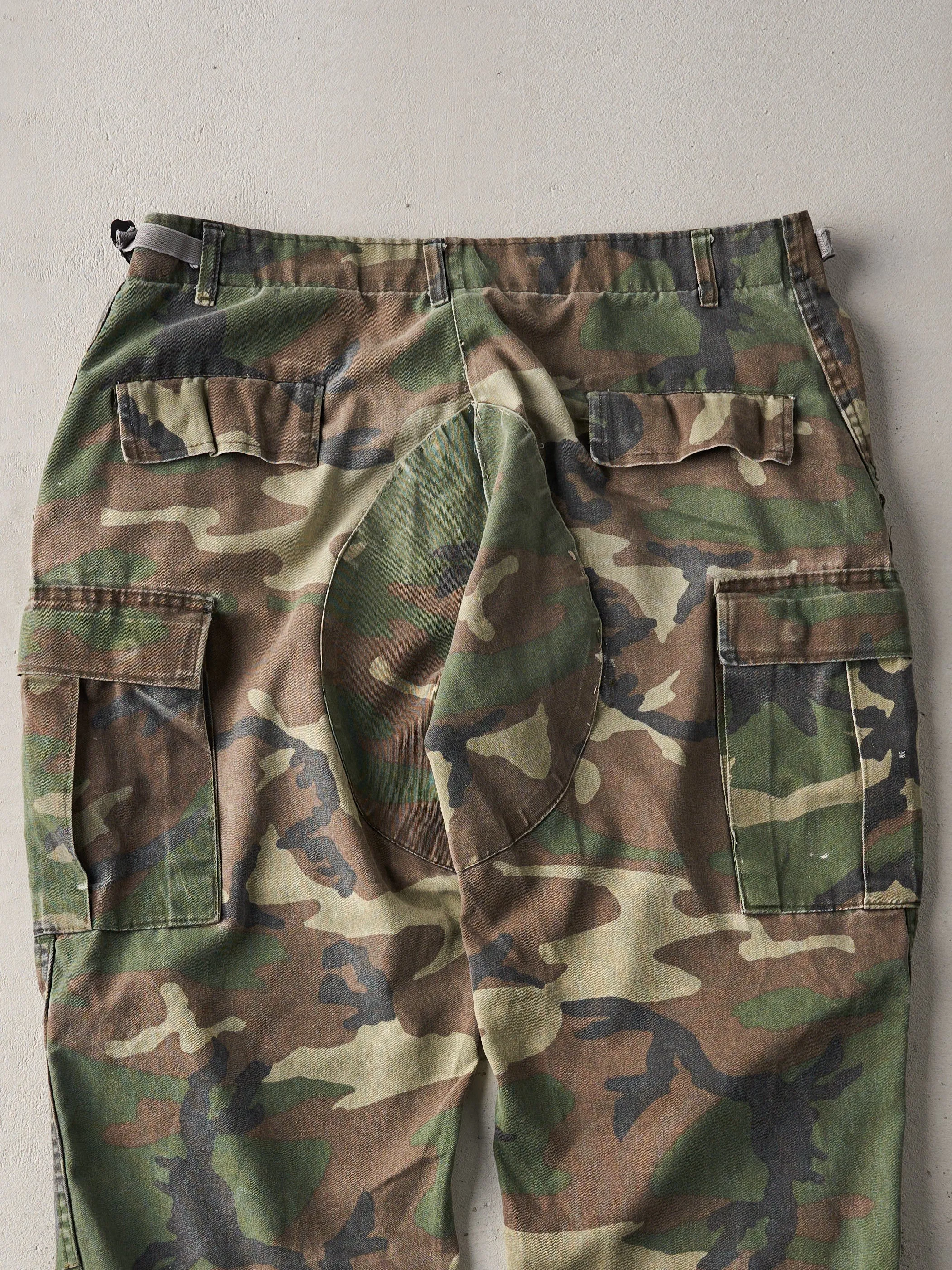 Vintage 90s Dark Camo Army Pants (36x29) sold by Rebalance Vintage product image thumbnail 4