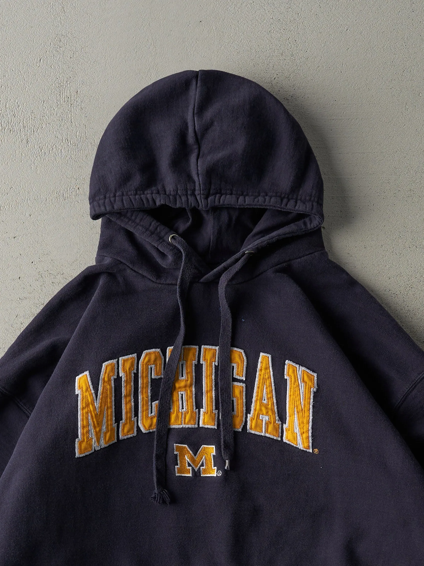 Vintage Y2K Navy Blue Michigan State Hoodie (XL) sold by Rebalance Vintage product image thumbnail 2