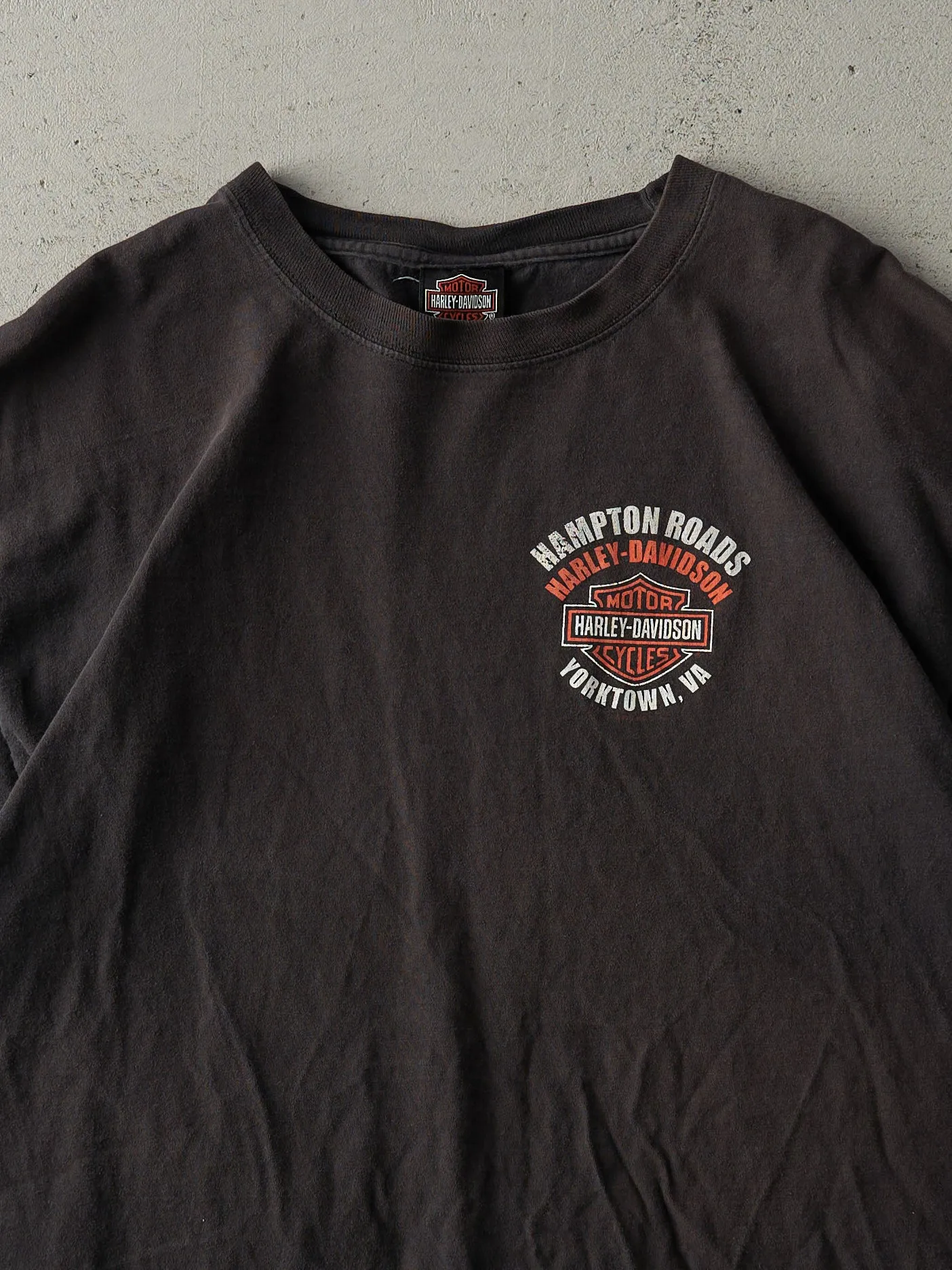 Vintage 12' Black Yorktown, VA Harley Davidson Tee (M/L) sold by Rebalance Vintage product image thumbnail 3