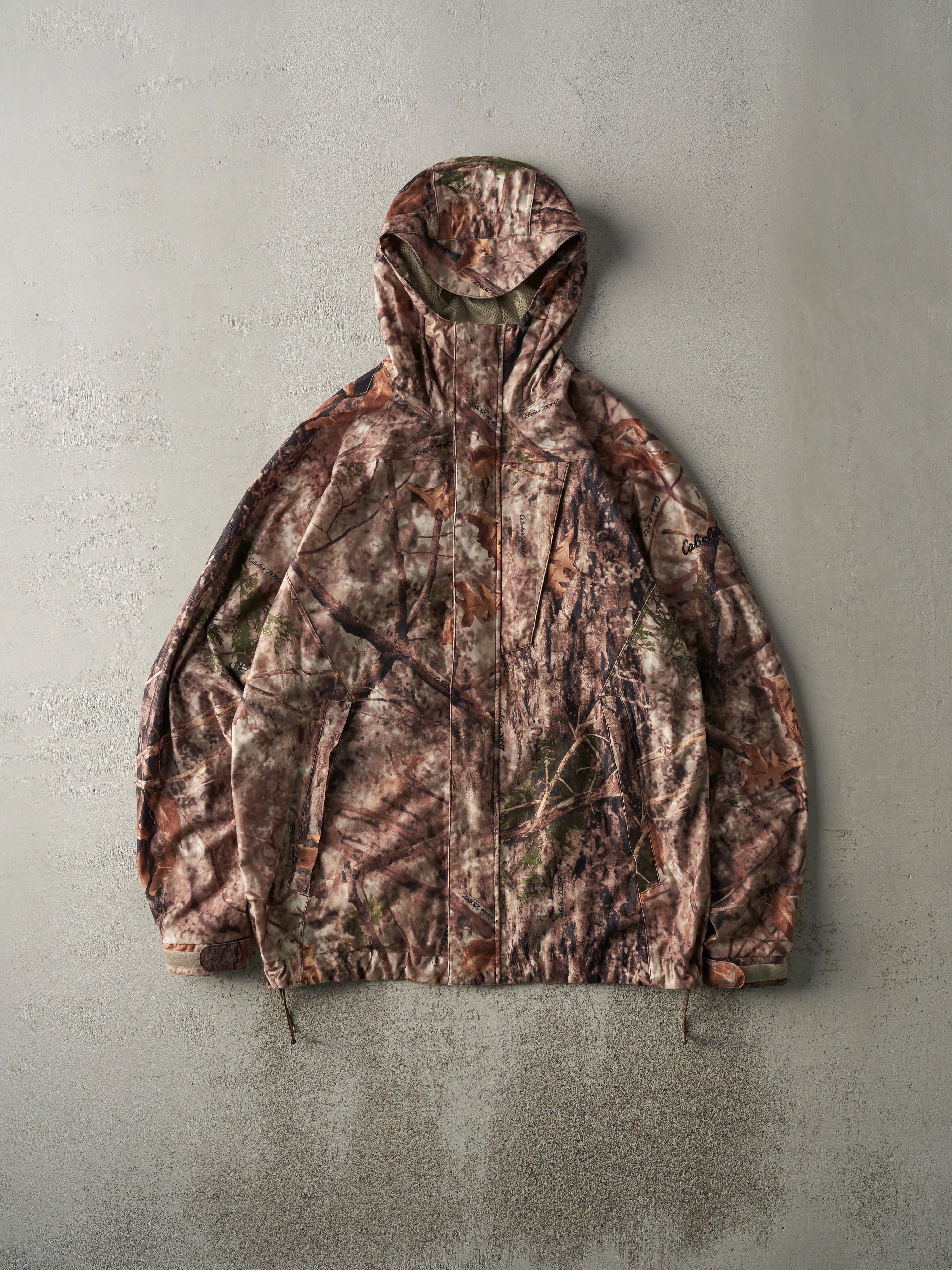 Vintage Y2K Camo Cabela's x Zonz Rain Jacket (L) sold by Rebalance Vintage