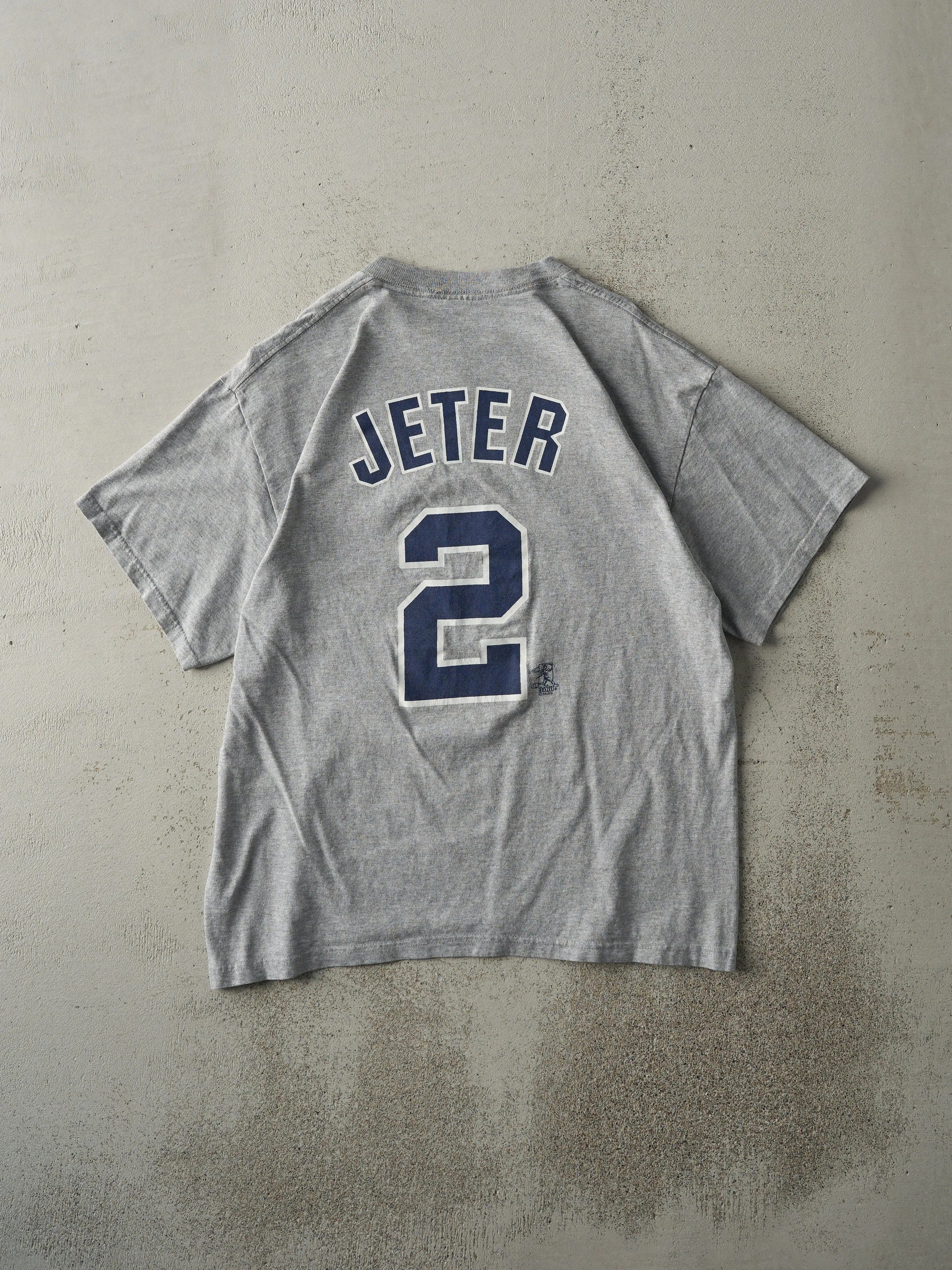 Vintage Y2K Grey New York Yankees Derek Jeter Player Tee (M) sold by Rebalance Vintage product image thumbnail 2