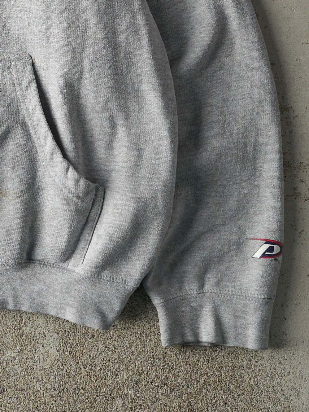 Vintage Y2K Grey Ohio State Buckeyes Hoodie (L) sold by Rebalance Vintage product image thumbnail 3