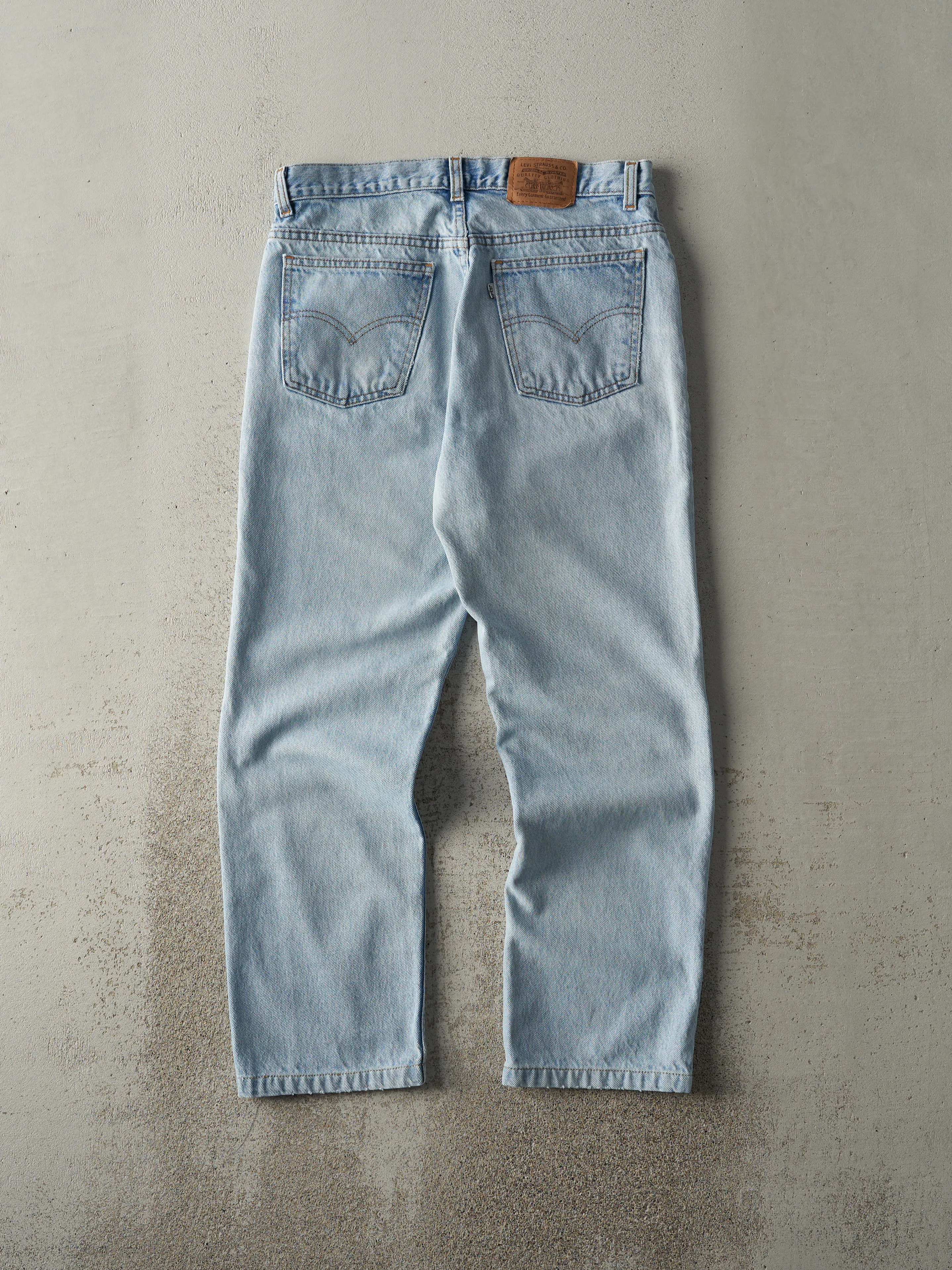 Vintage 80s Light Wash Levi's White Tab Jeans (32x28) sold by Rebalance Vintage product image thumbnail 3