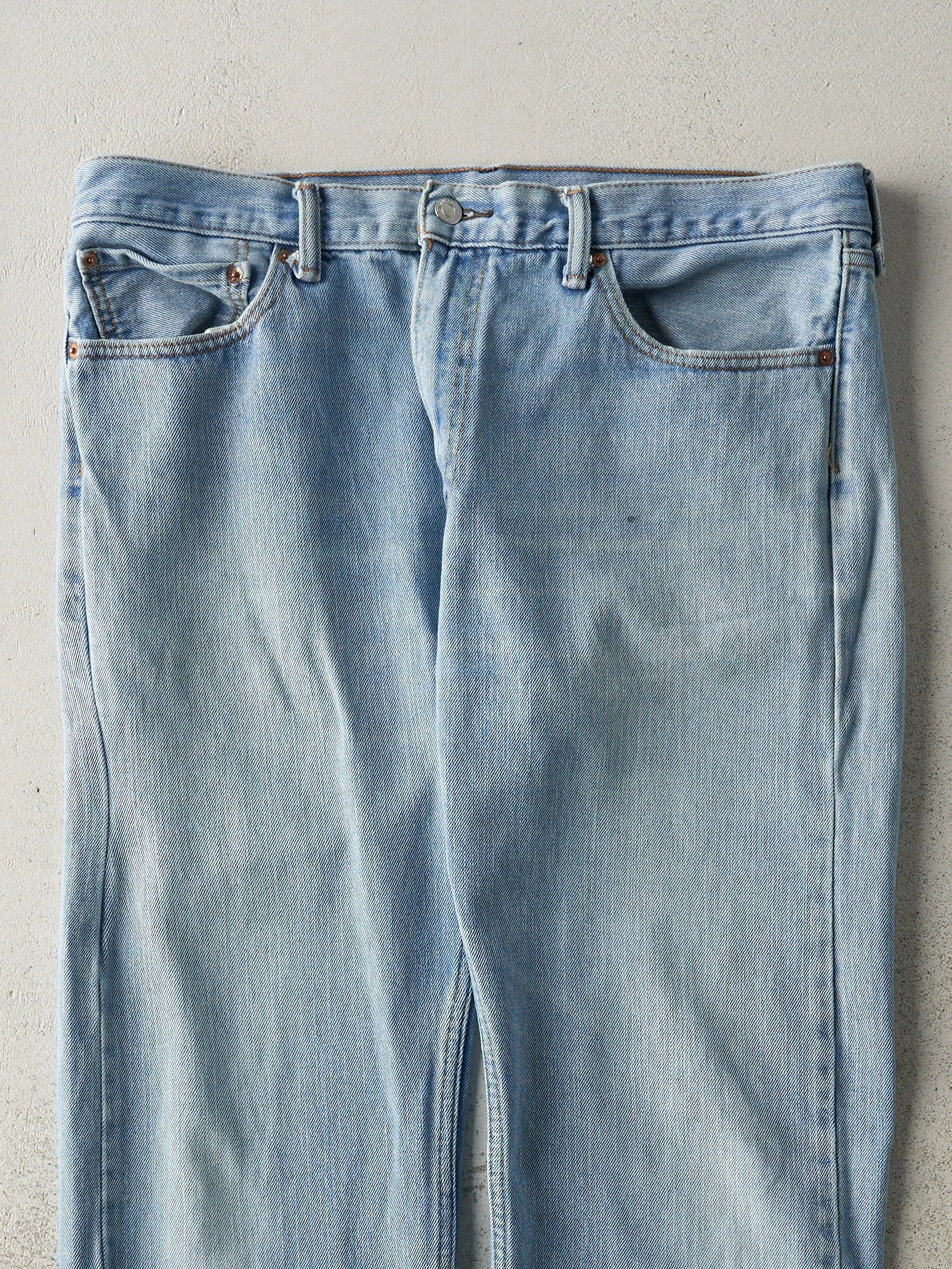 Vintage Y2K Light Wash Levi's 505 Jeans (37x31) sold by Rebalance Vintage product image thumbnail 3