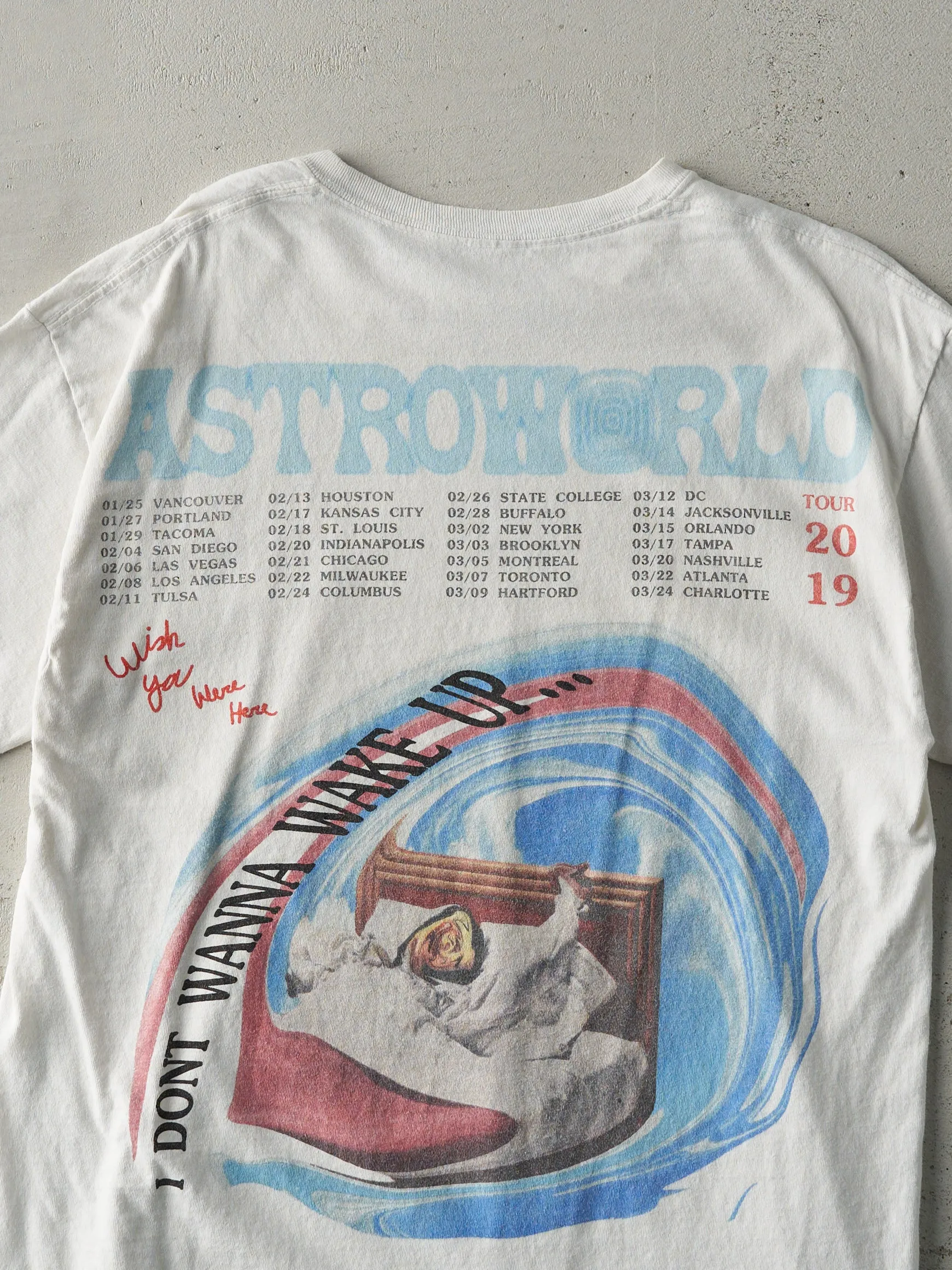19' White Travis Scott Astroworld Tour ' I dont want to wake up' Tee (M) sold by Rebalance Vintage product image thumbnail 4