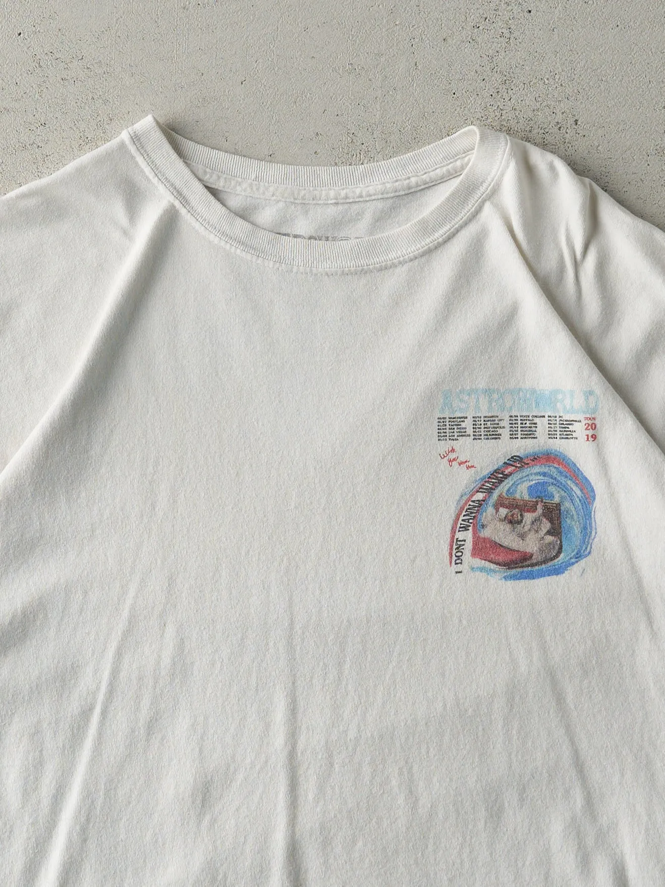 19' White Travis Scott Astroworld Tour ' I dont want to wake up' Tee (M) sold by Rebalance Vintage product image thumbnail 3