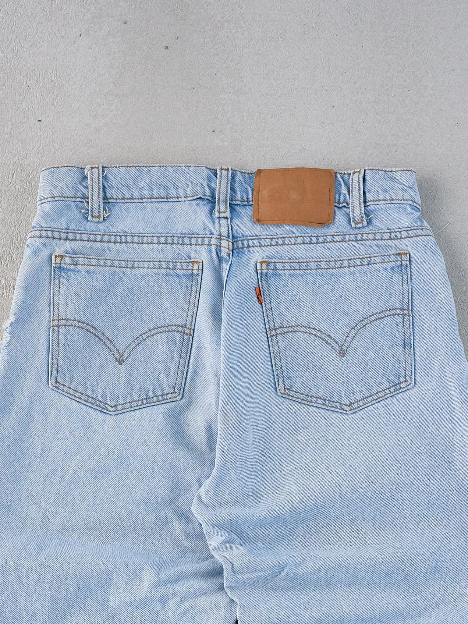 Vintage 70s Light Blue Levi's 550 Denim Jeans (29x32) sold by Rebalance Vintage product image thumbnail 4