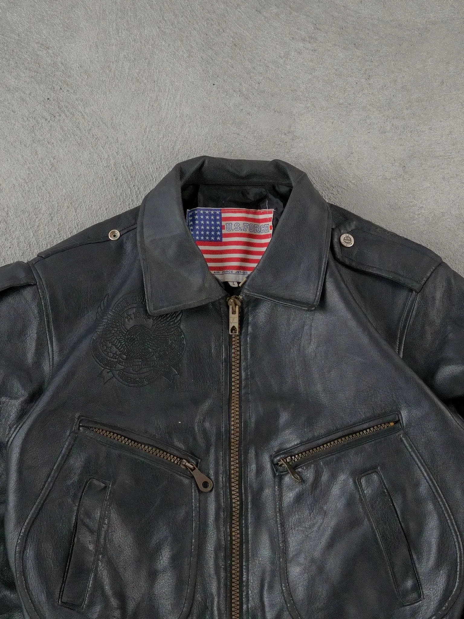 Vintage 90s Black The America Buckle Co Chicago Leather Jacket (L) sold by Rebalance Vintage product image thumbnail 3