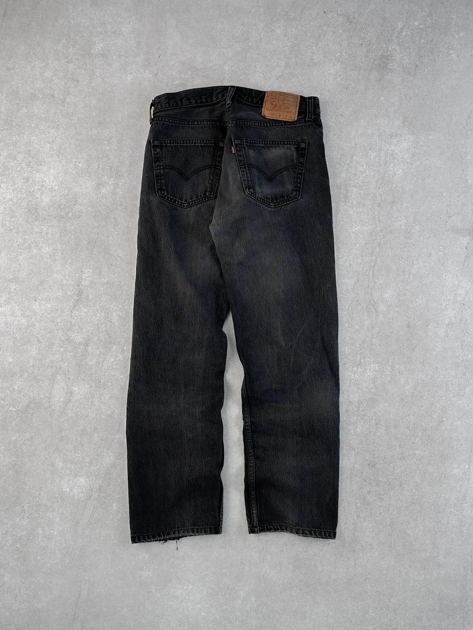 Vintage 90s Black Levi's 501 Denim Jeans (32x32) sold by Rebalance Vintage product image thumbnail 2