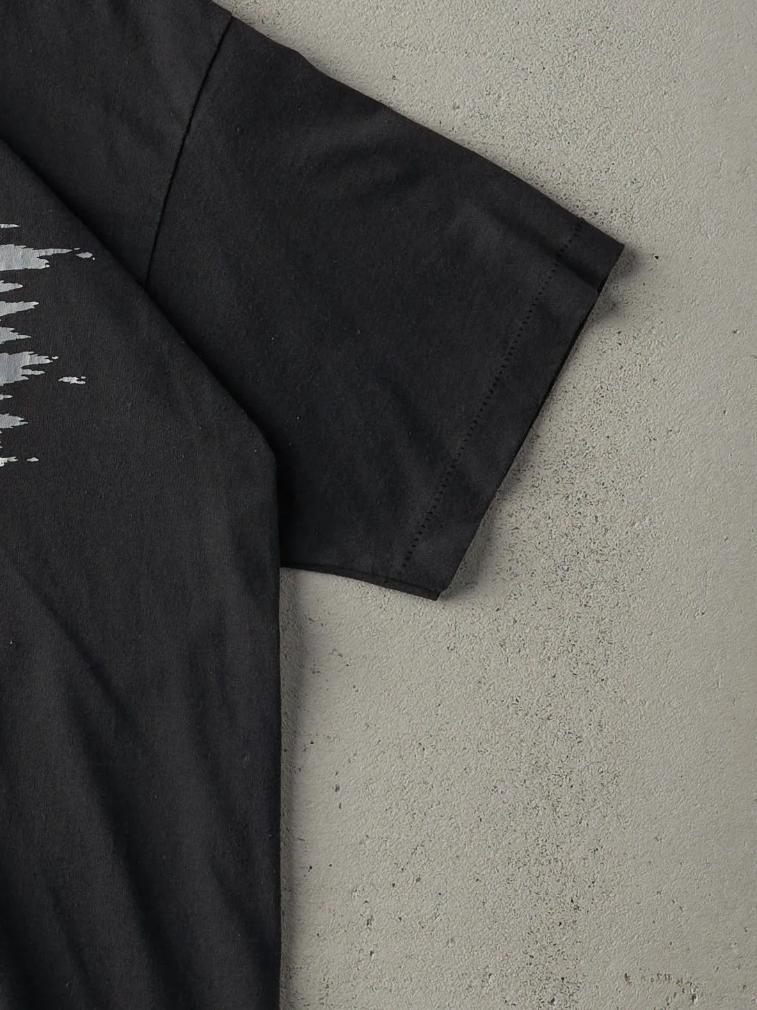 Vintage 90s Black Jockey Club Newfoundland Beer Tee (M) sold by Rebalance Vintage product image thumbnail 3