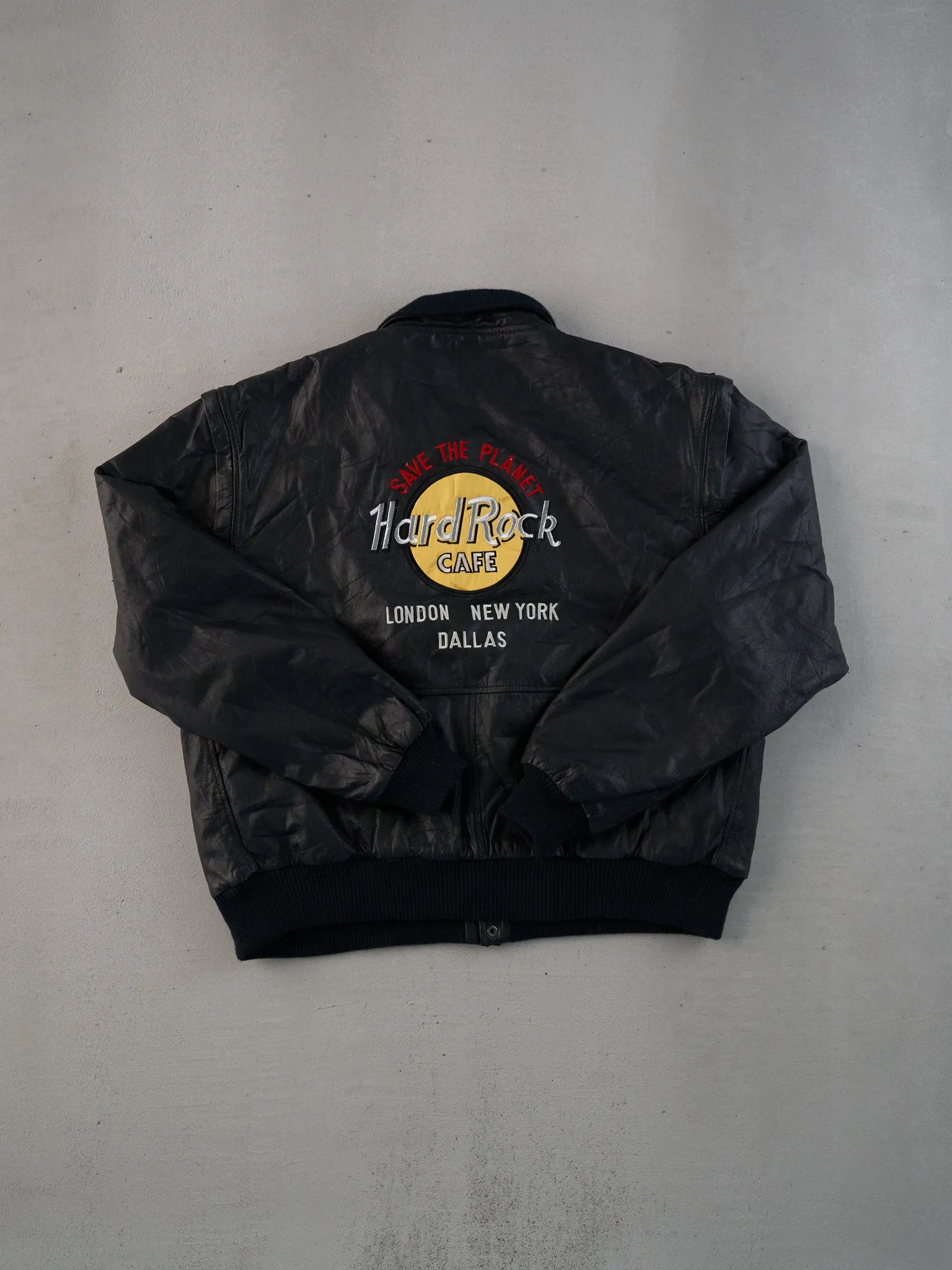 Vintage 90s Black Hardrock Cafe Dallas Collared Leather Jacket (L) sold by Rebalance Vintage product image thumbnail 2