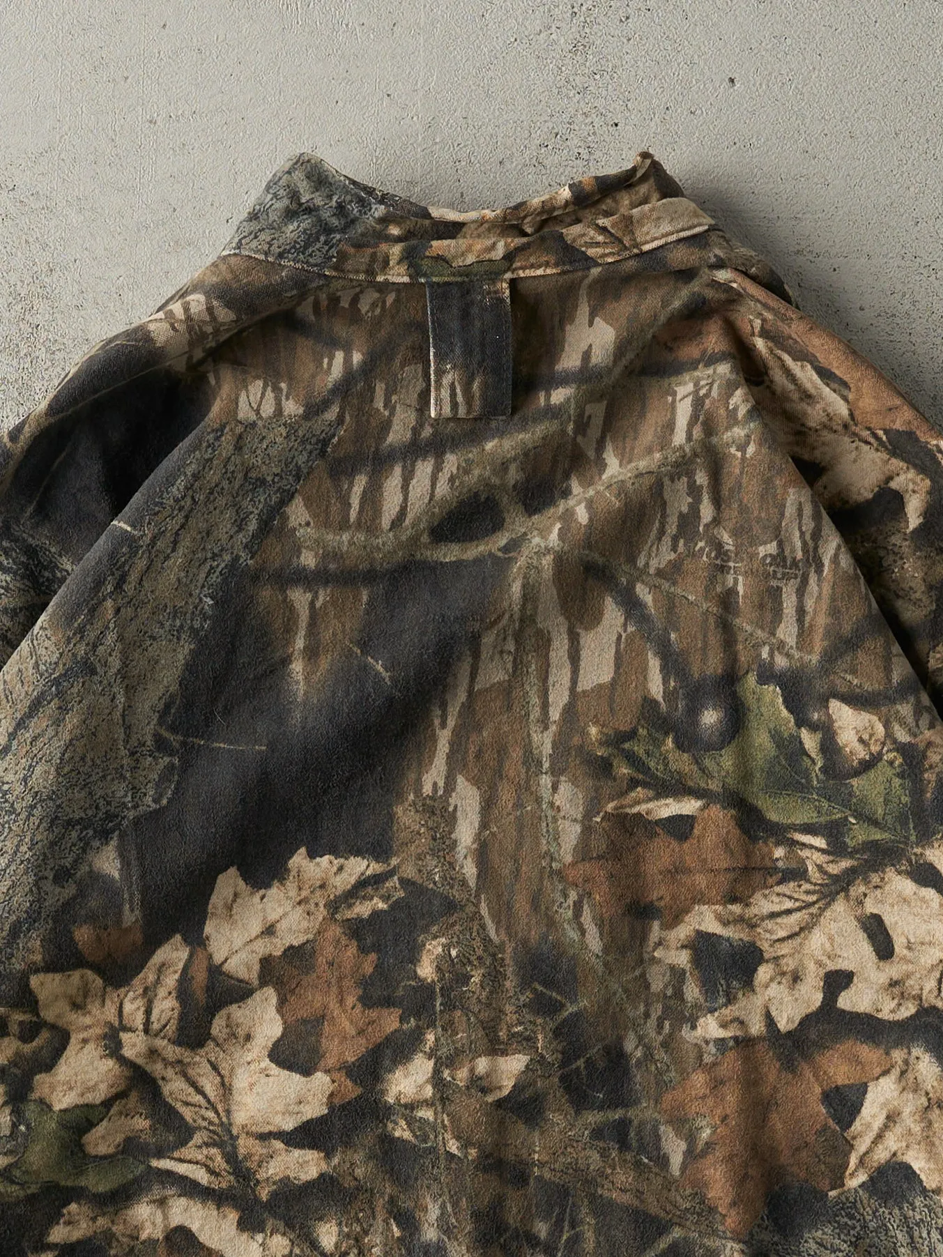 Vintage Y2K Mossy Oak Camo Zip Up Lightweight Jacket (XXL) sold by Rebalance Vintage product image thumbnail 5