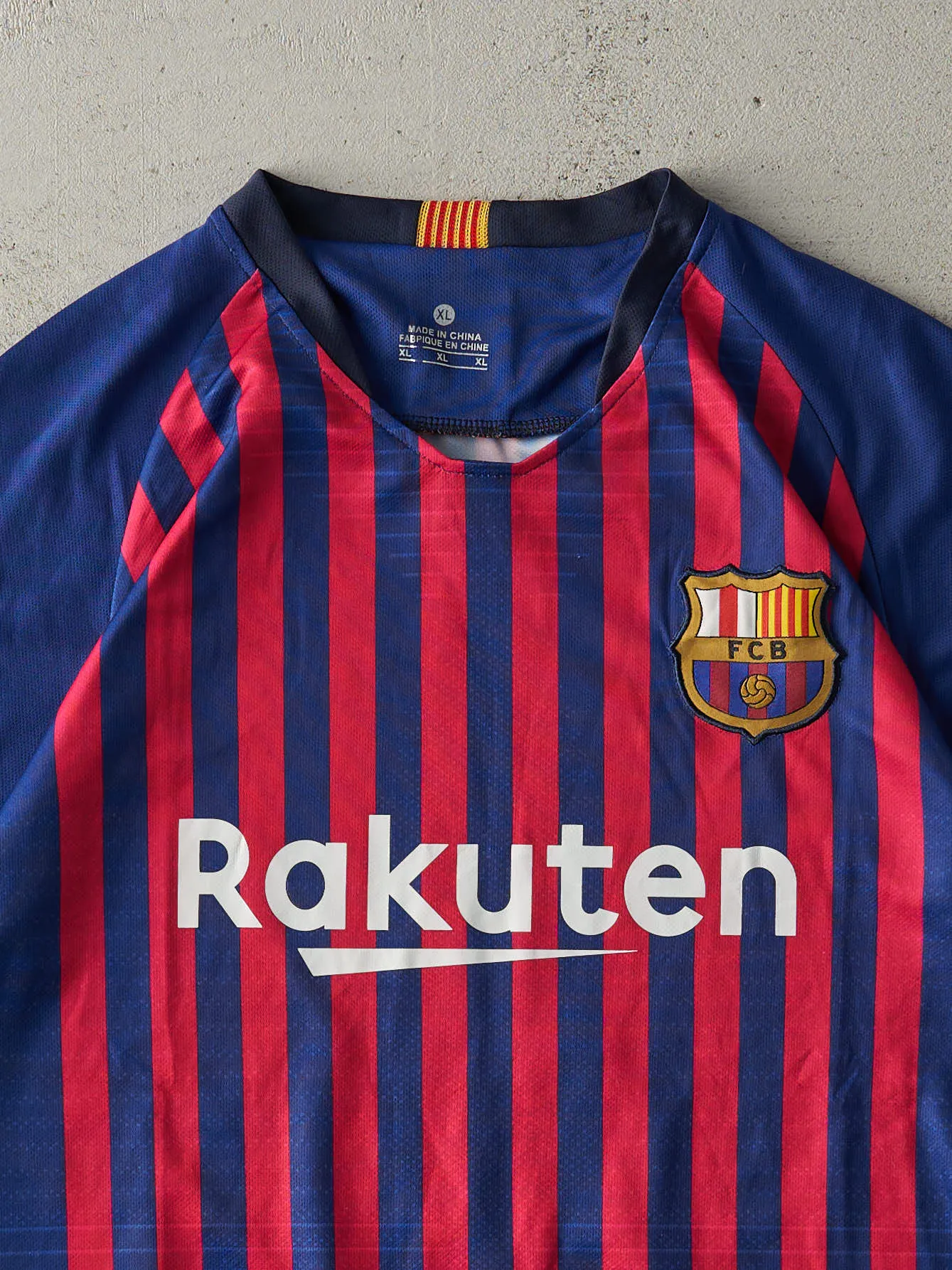 Vintage Y2K Navy Blue & Red FCB Lionel Messi Soccer Jersey (M/L) sold by Rebalance Vintage product image thumbnail 3