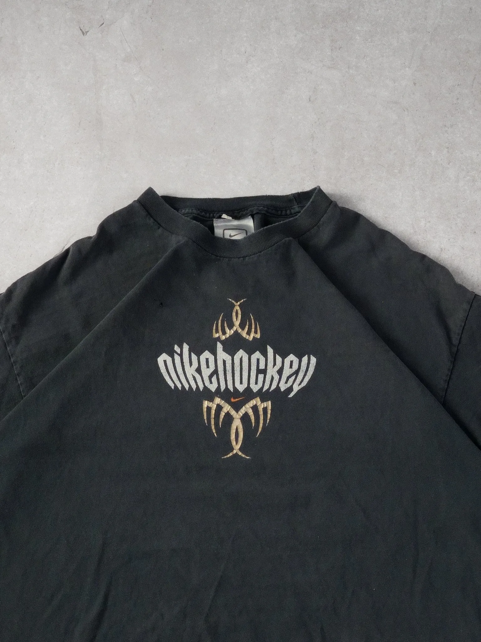 Vintage Y2k Washed Black Nike Hockey Emblem Tee (L) sold by Rebalance Vintage product image thumbnail 2
