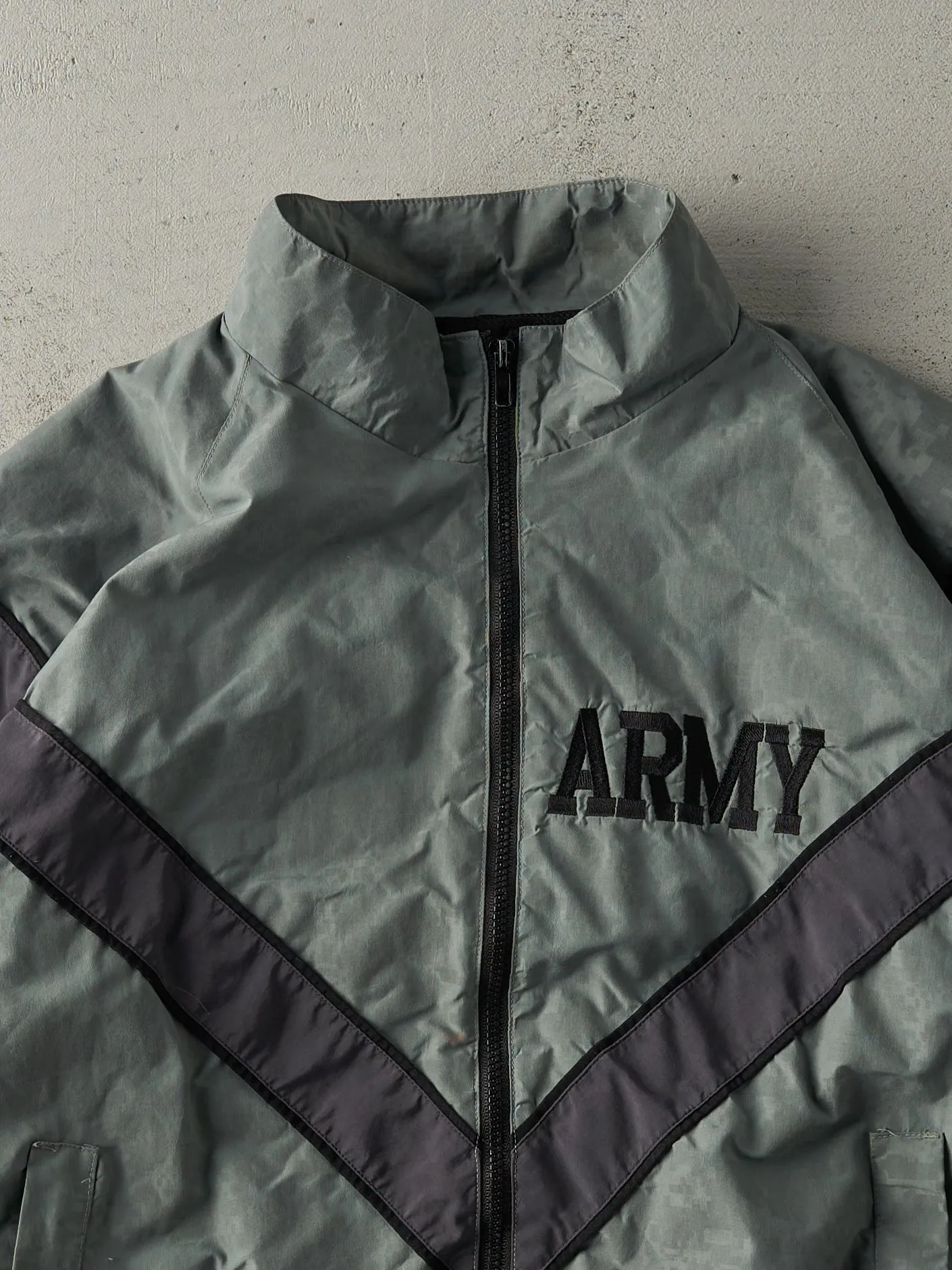 Vintage 90s Grey Army Reflective Camo Windbreaker Jacket (L) sold by Rebalance Vintage product image thumbnail 3