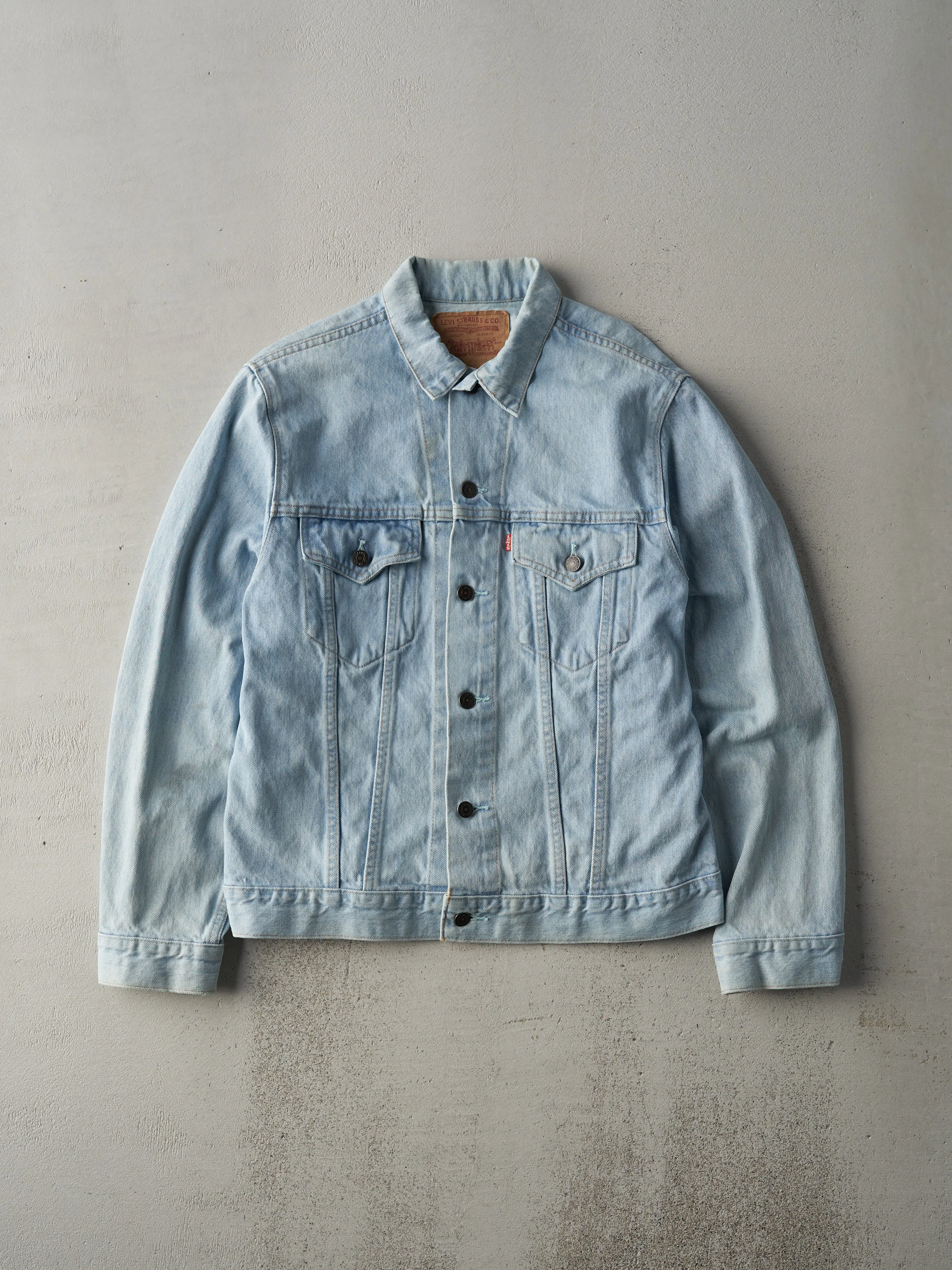 Vintage 90s Light Wash Type 3 Levi's Denim Jacket (S) sold by Rebalance Vintage