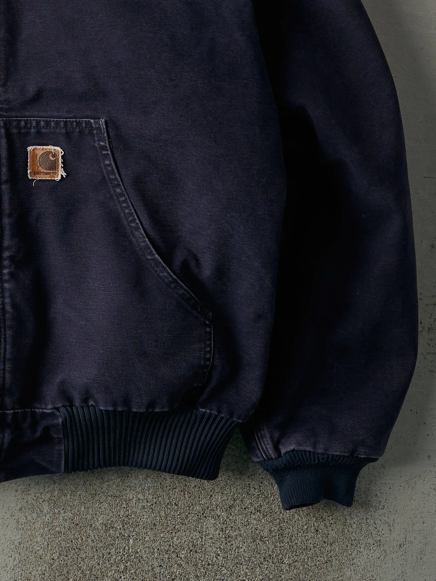 Vintage Y2K Navy Blue Carhartt Hooded Workwear Jacket (L) sold by Rebalance Vintage product image thumbnail 3