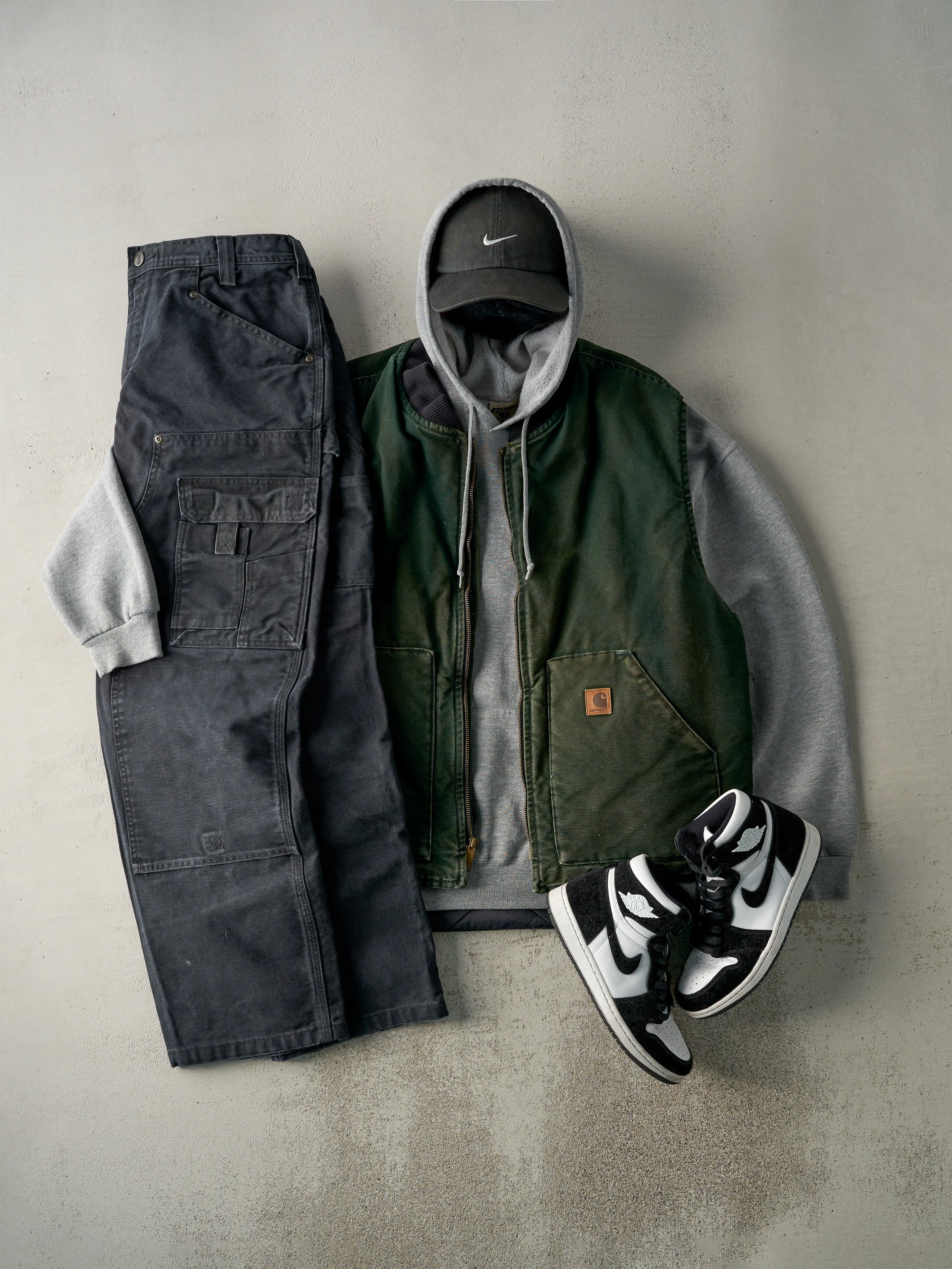 Vintage 90s Forest Green Carhartt Vest (XXL) sold by Rebalance Vintage product image thumbnail 5