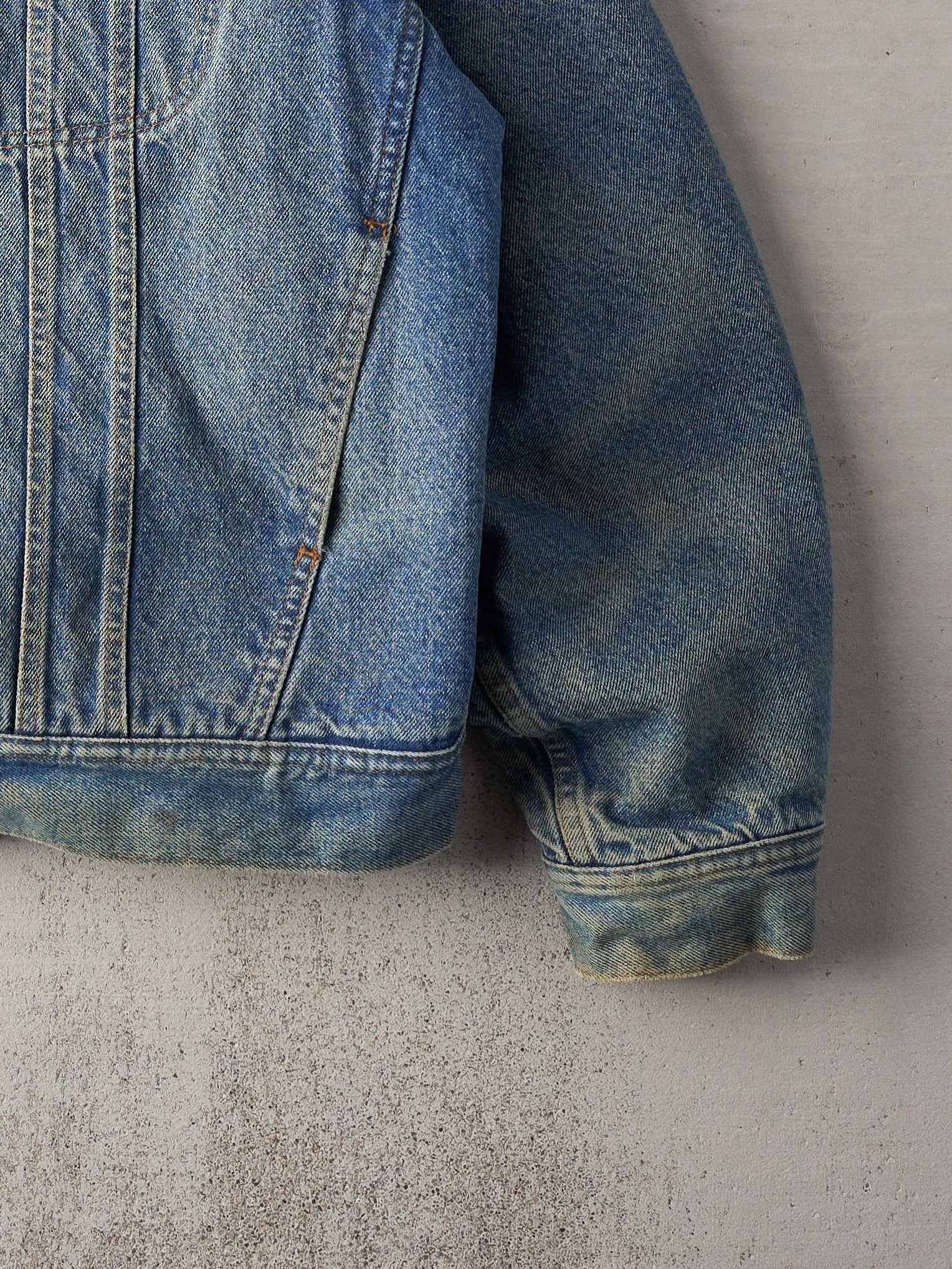 Vintage 90s Mid Wash Storm Rider Mustang Blanket Lined Denim Jacket (L/XL) sold by Rebalance Vintage product image thumbnail 3