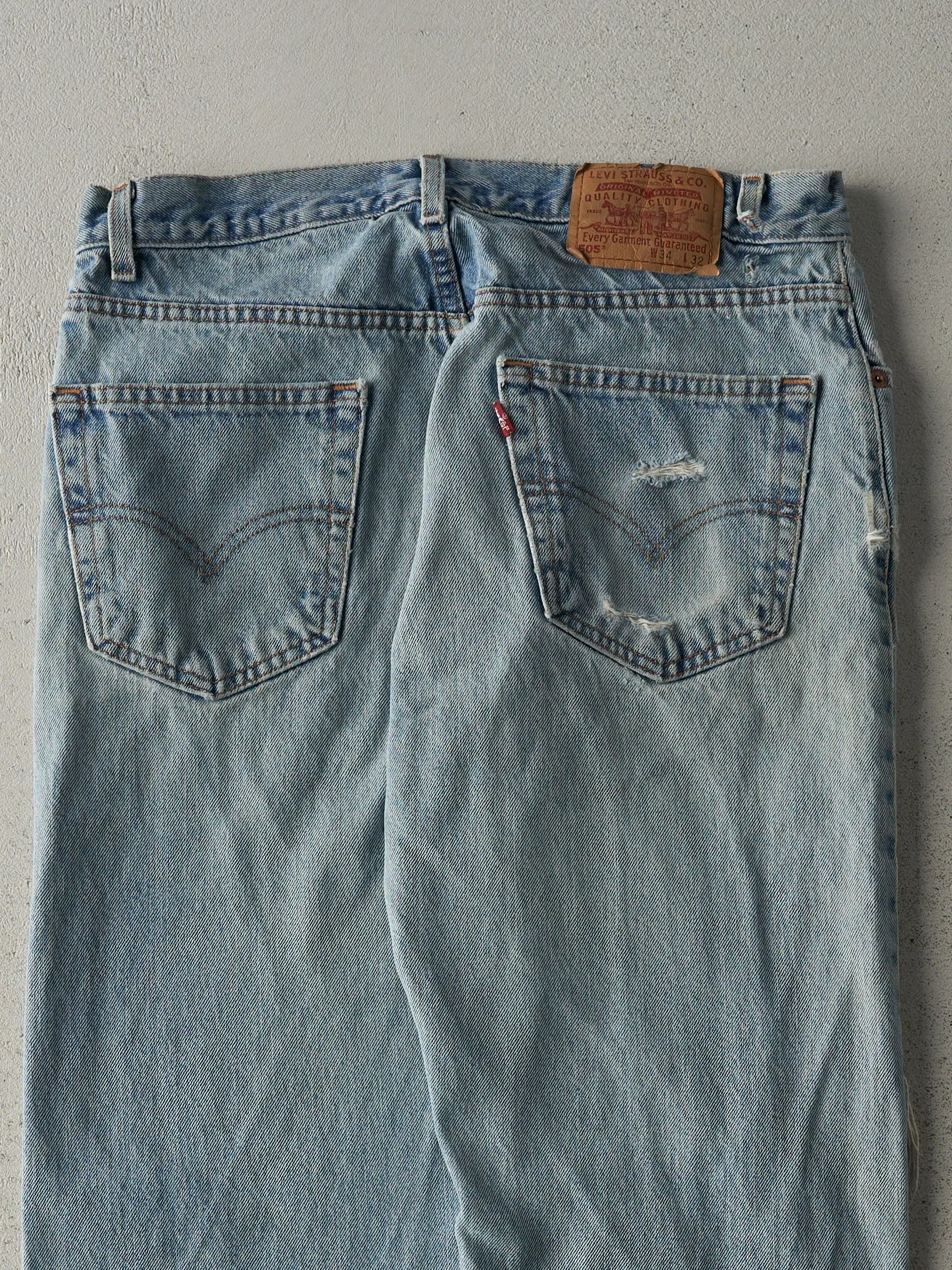 Vintage 90s Light Wash Levi's 505 Jeans (32x32.5) sold by Rebalance Vintage product image thumbnail 5
