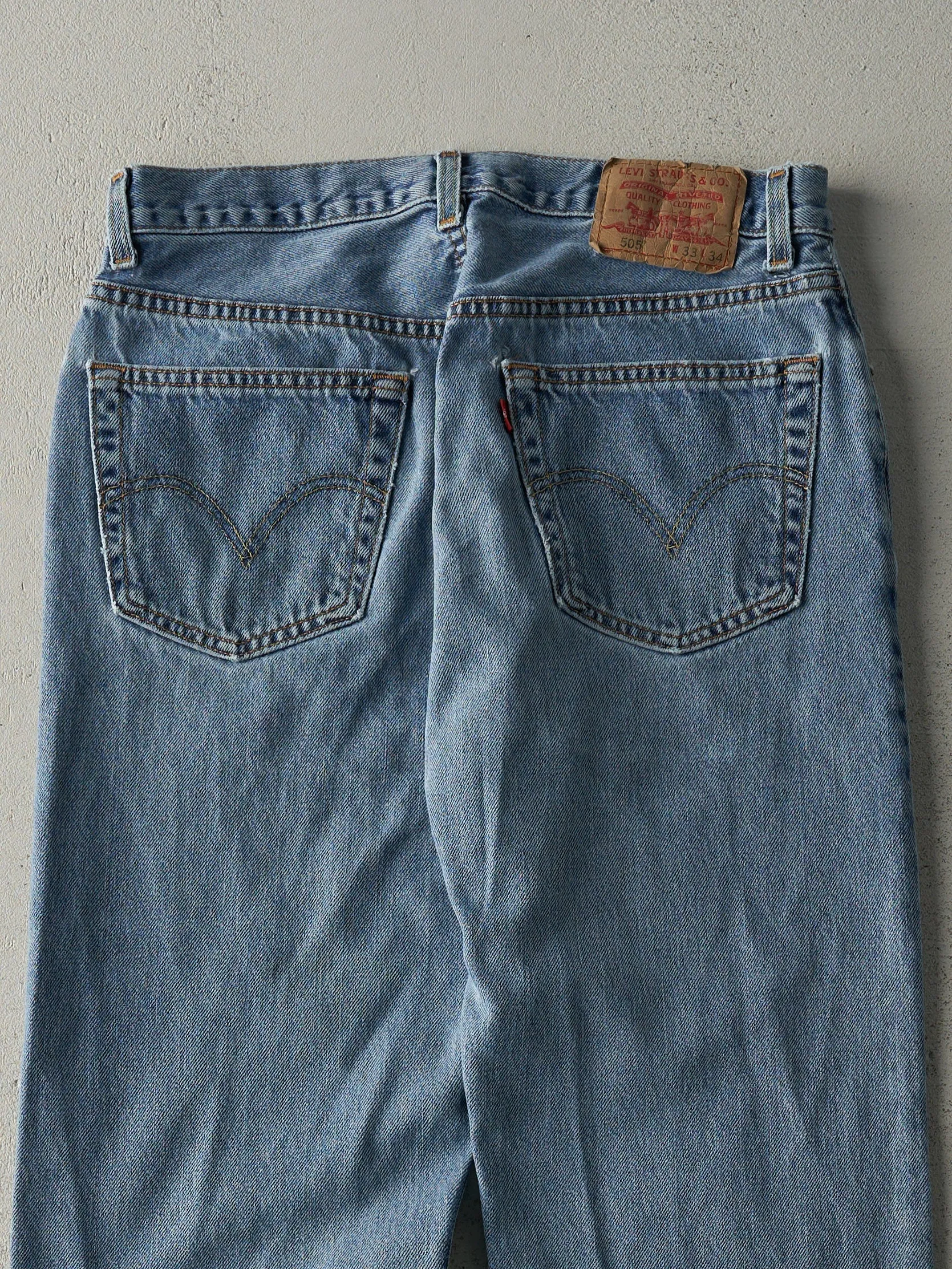 Vintage Y2K Light Wash Levi's 505 Jeans (31x32) sold by Rebalance Vintage product image thumbnail 4
