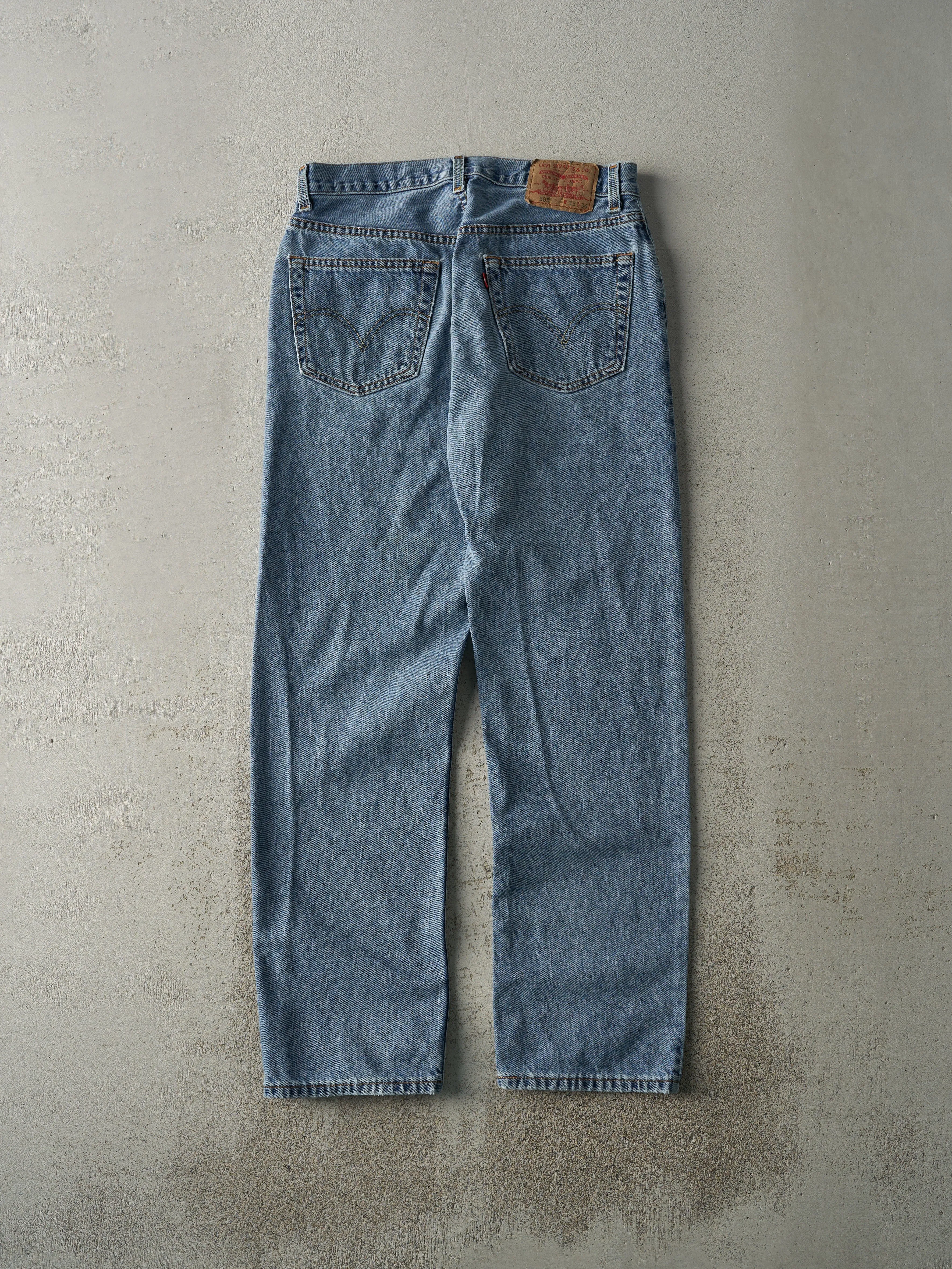 Vintage Y2K Light Wash Levi's 505 Jeans (31x32) sold by Rebalance Vintage product image thumbnail 2
