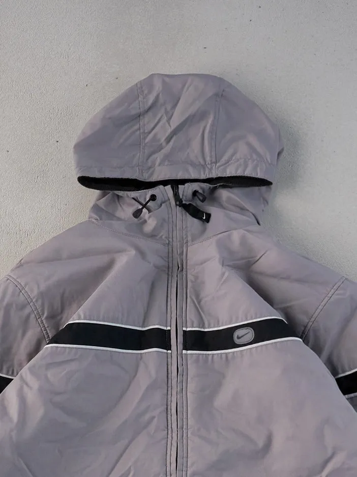 Vintage Y2K Grey and Black Nike Hooded Reversible Puffer Jacket (L) sold by Rebalance Vintage product image thumbnail 3