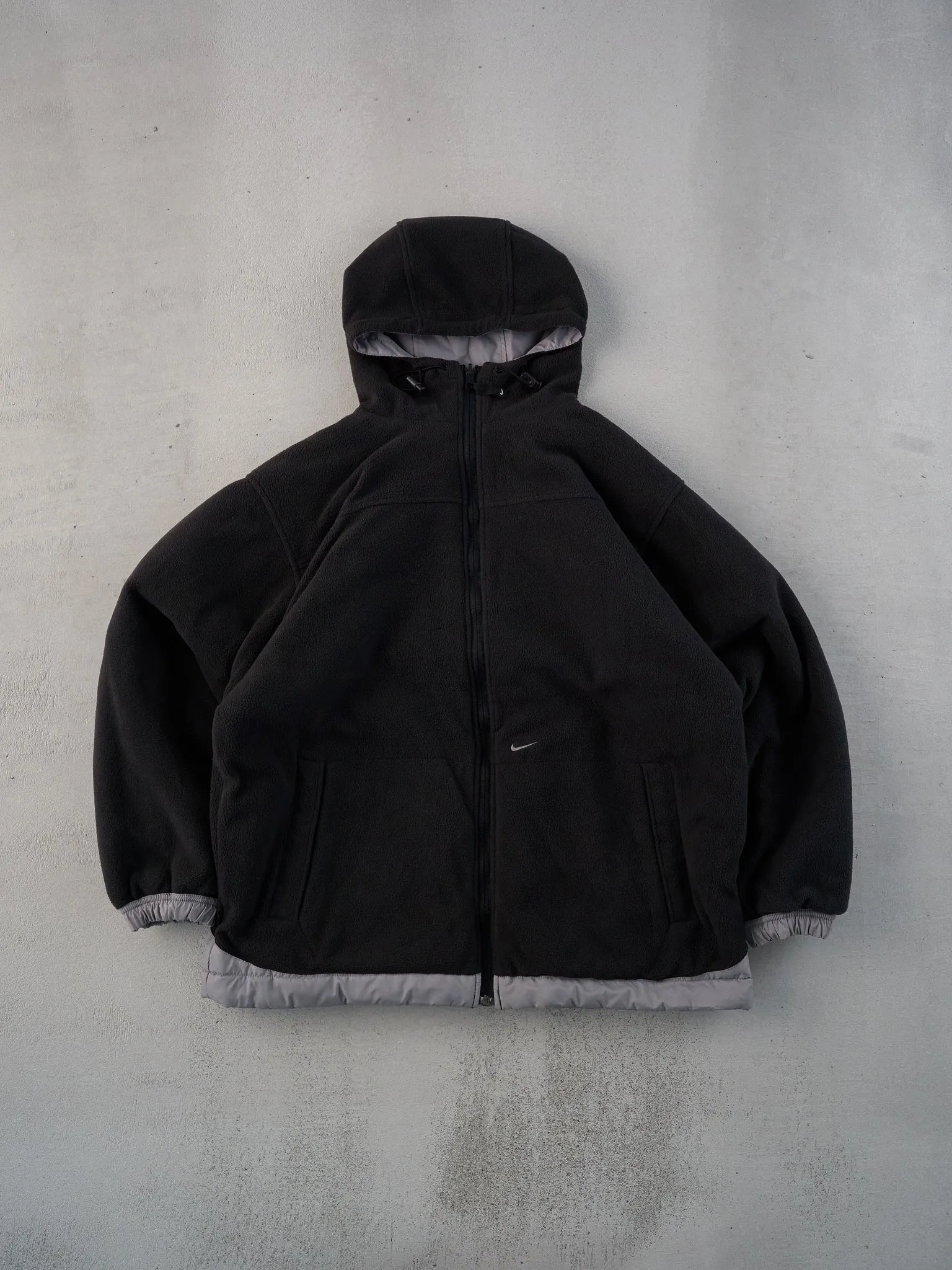 Vintage Y2K Grey and Black Nike Hooded Reversible Puffer Jacket (L) sold by Rebalance Vintage product image thumbnail 2