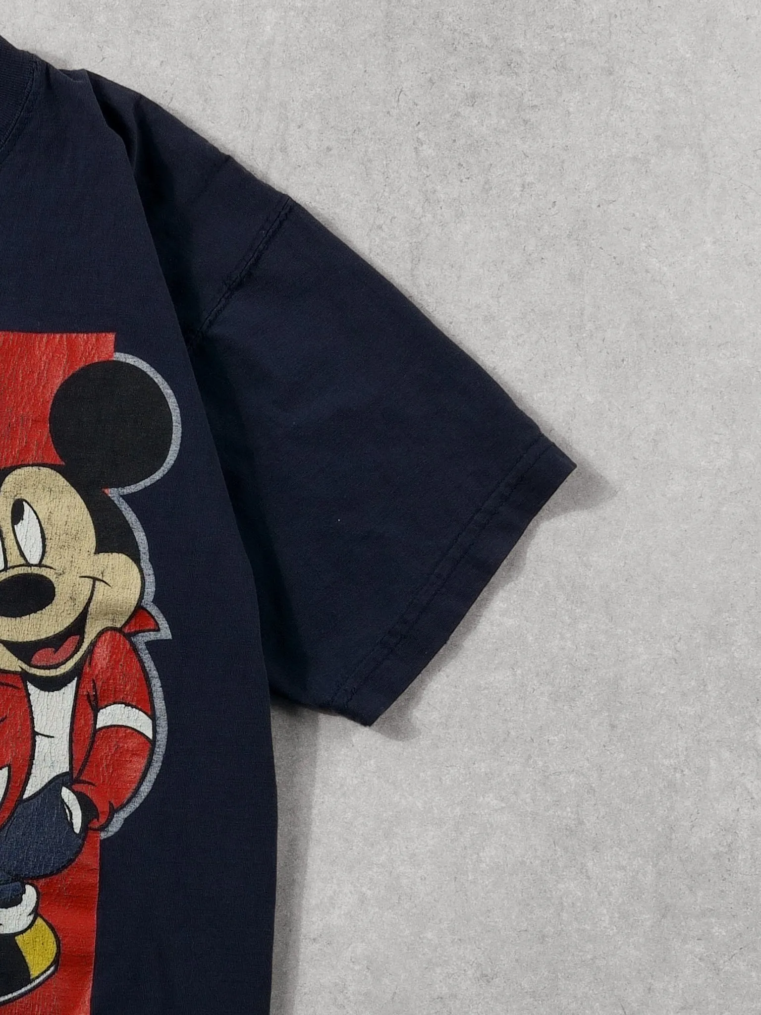 Vintage 90s Navy Blue Minnie Mouse Graphic Tee (S) sold by Rebalance Vintage product image thumbnail 3