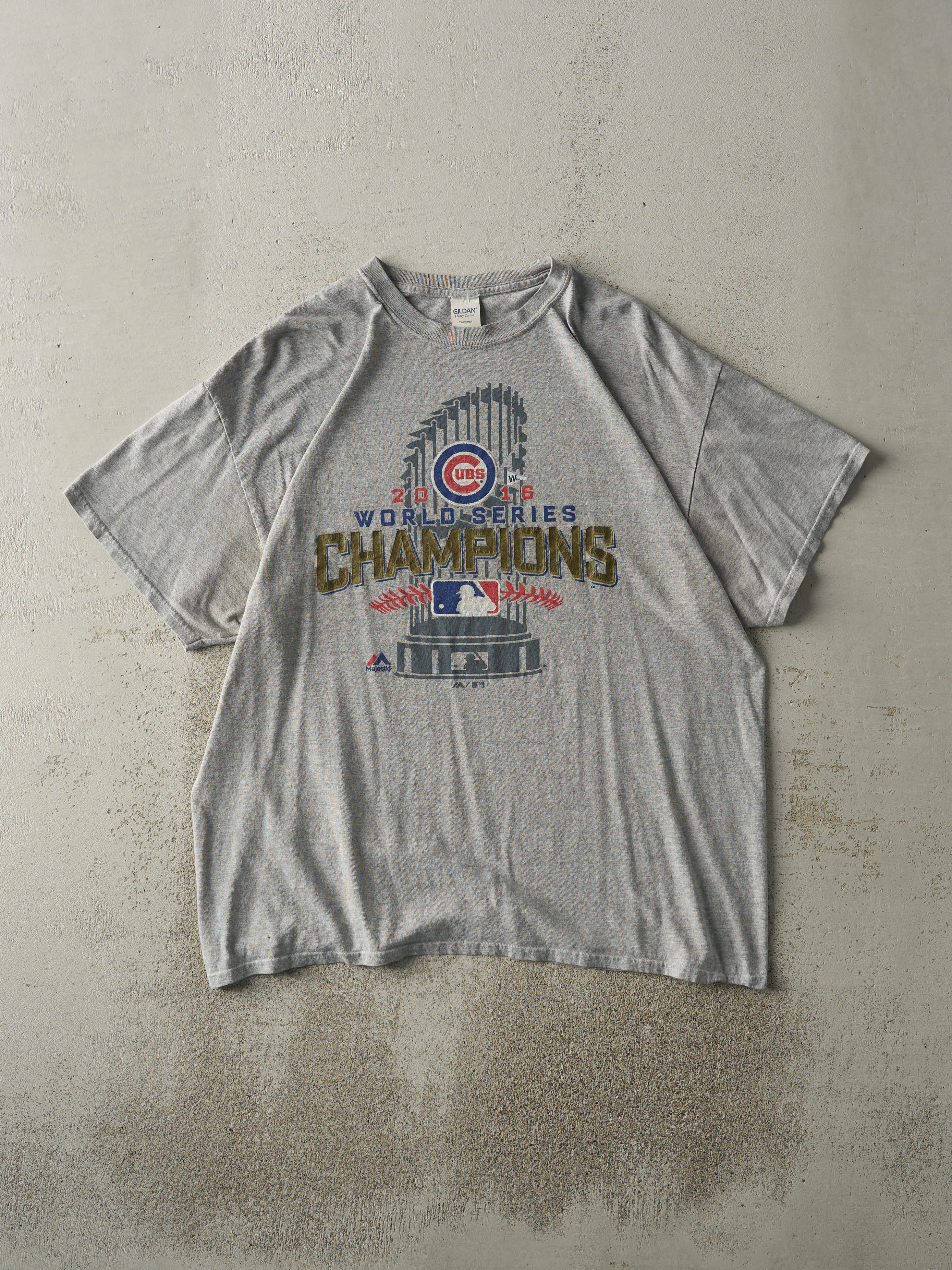 16' Grey Chicago Cubs World Series Champions (L) sold by Rebalance Vintage