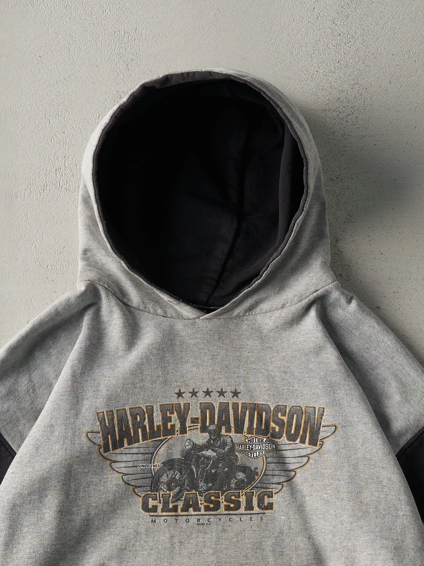 Vintage 07' Grey Kelowna, BC Harley Davidson Hoodie (XL) sold by Rebalance Vintage product image thumbnail 4