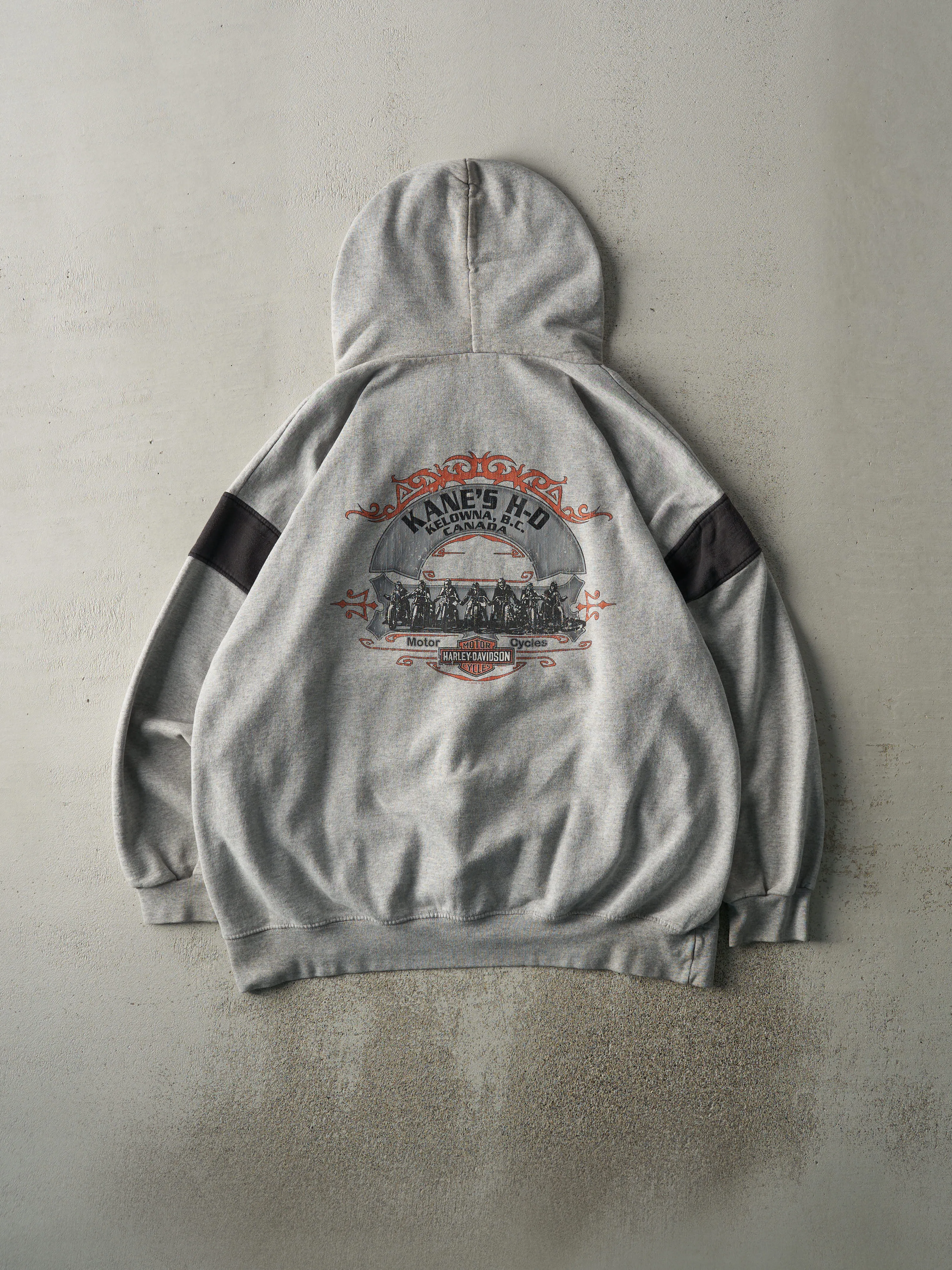 Vintage 07' Grey Kelowna, BC Harley Davidson Hoodie (XL) sold by Rebalance Vintage product image thumbnail 3