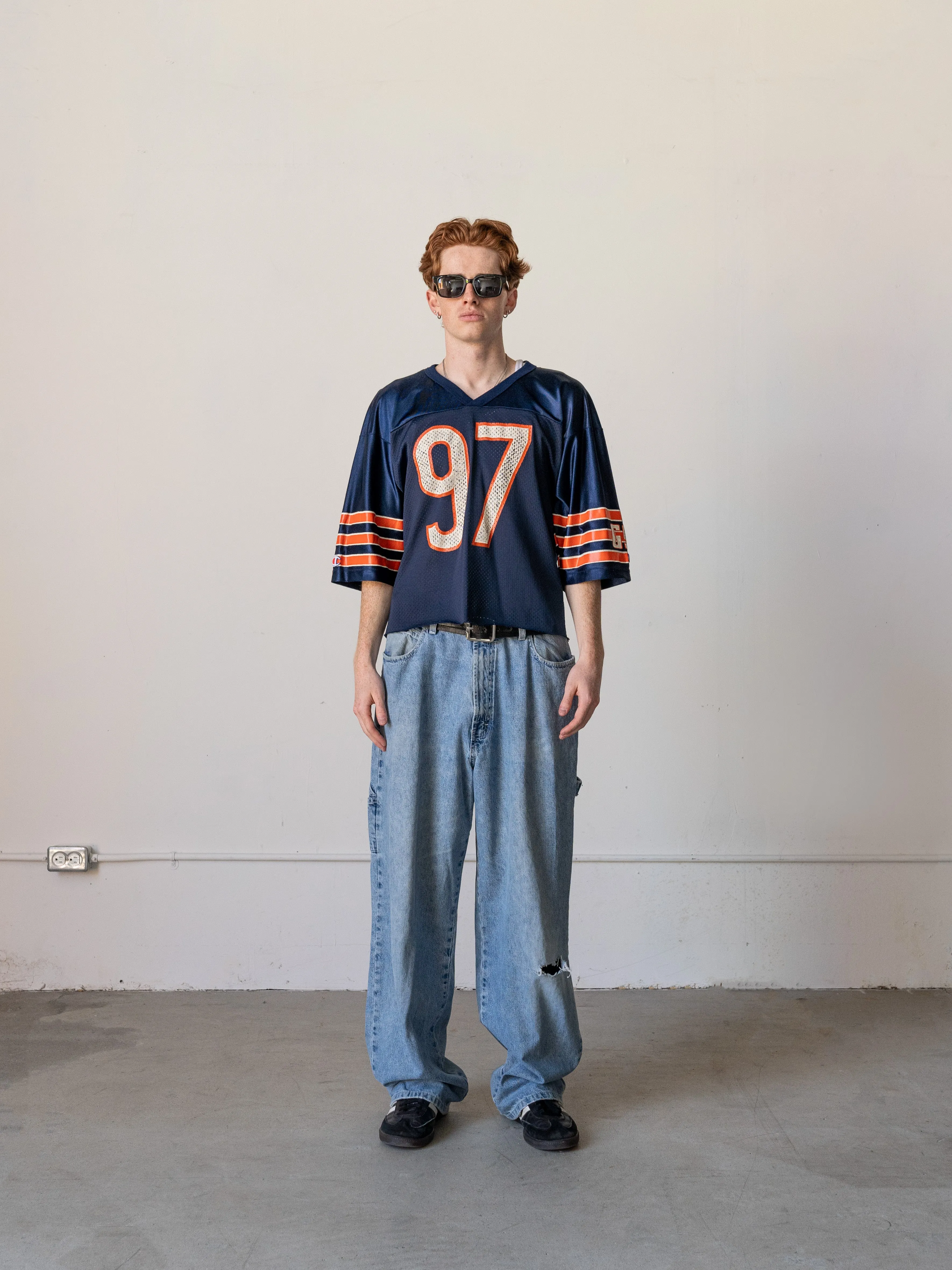 Vintage 90s Navy Blue Chicago Bears #97 Chris Zorich Cropped Jersey (M) sold by Rebalance Vintage product image thumbnail 2