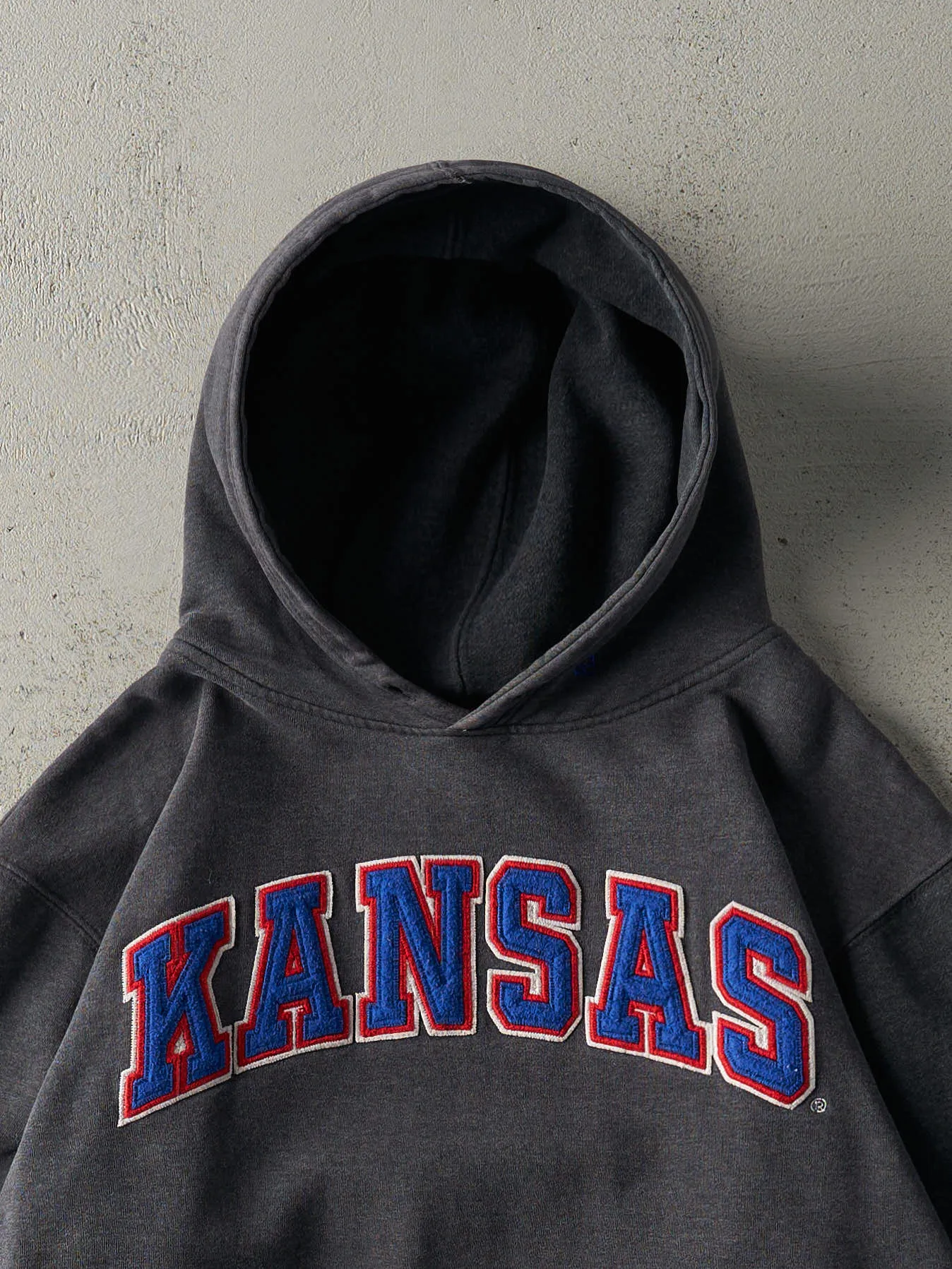 Vintage Y2K Charcoal Grey Kansas State University Hoodie (M/L) sold by Rebalance Vintage product image thumbnail 2