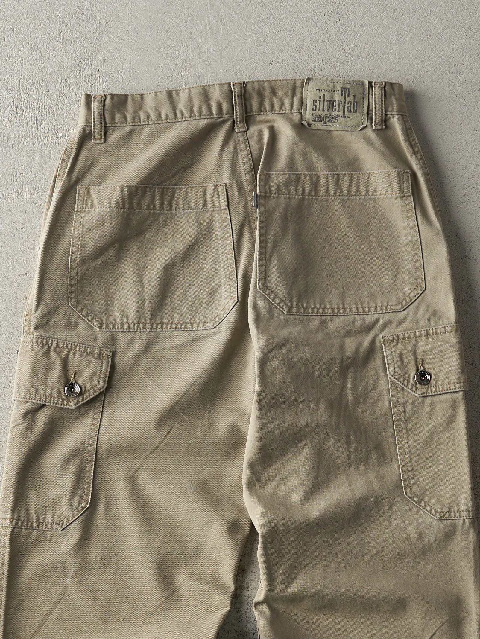 Vintage Y2K Beige Levi's SilverTab Cargo Pants (29x30.5) sold by Rebalance Vintage product image thumbnail 4