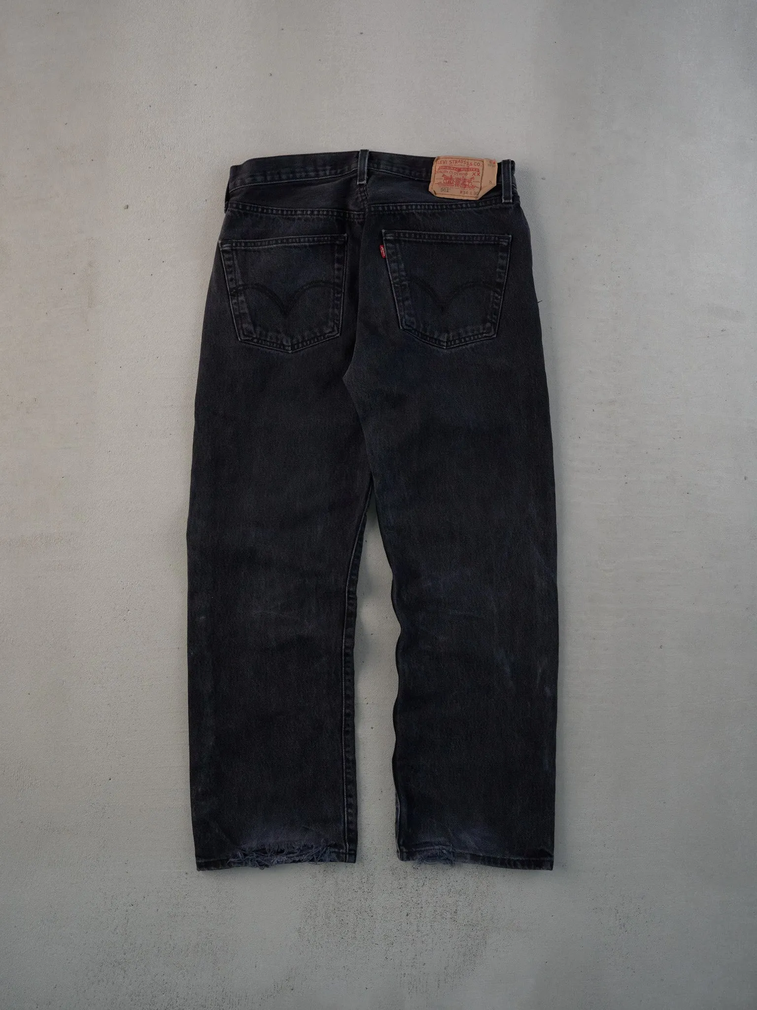 Vintage 90s Black Levi's 501 Denim Jeans (31x30) sold by Rebalance Vintage product image thumbnail 2