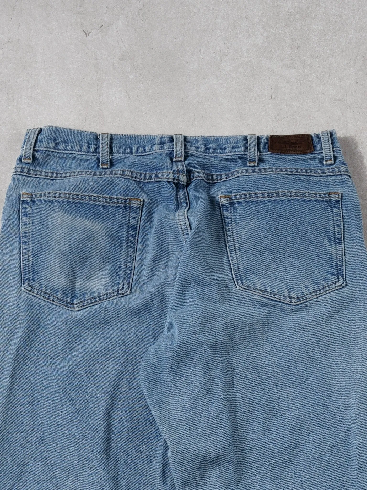 Vintage 90s Light Blue LL Bean Classic Fit Denim Jeans (32x29) sold by Rebalance Vintage product image thumbnail 4