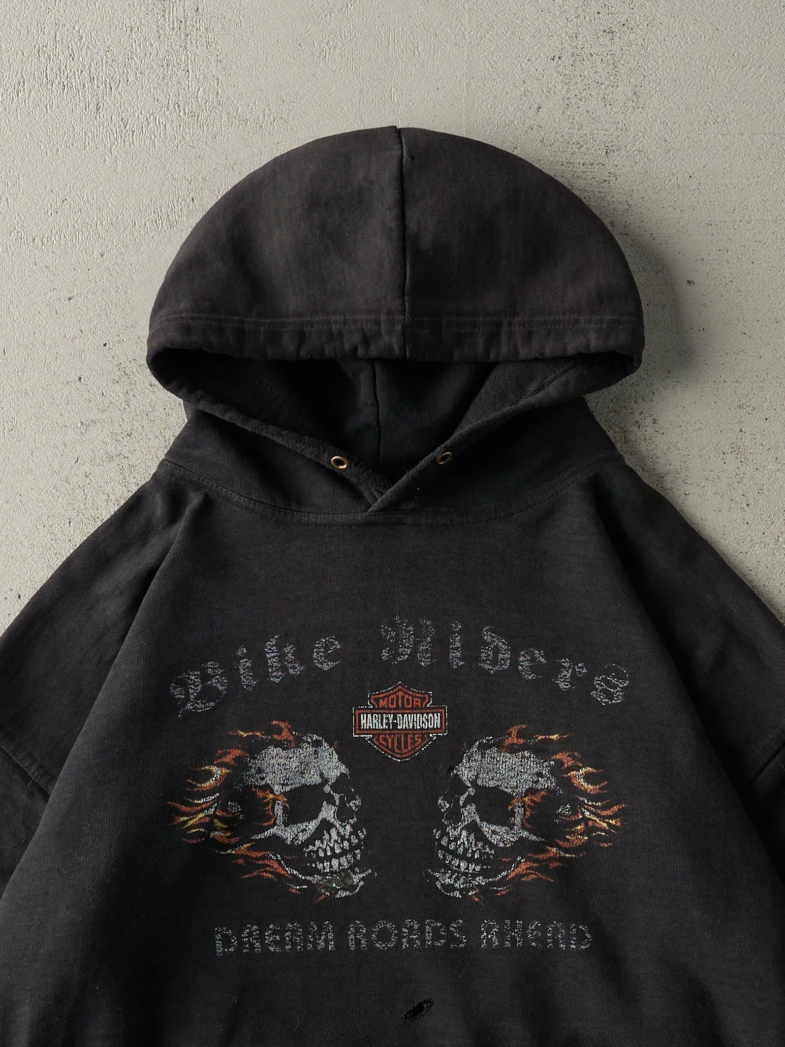 Vintage Y2K Black Harley Davidson Hoodie (L) sold by Rebalance Vintage product image thumbnail 4